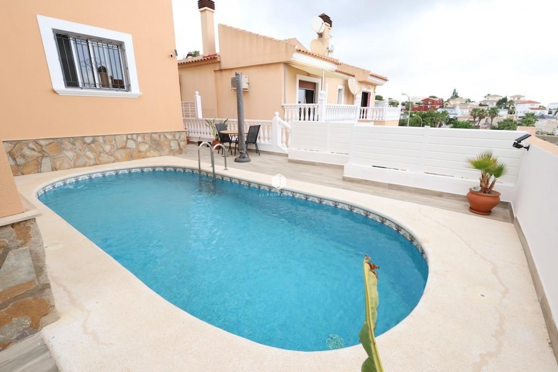 D'occasion - Villa -
San Miguel de Salinas - Inland
