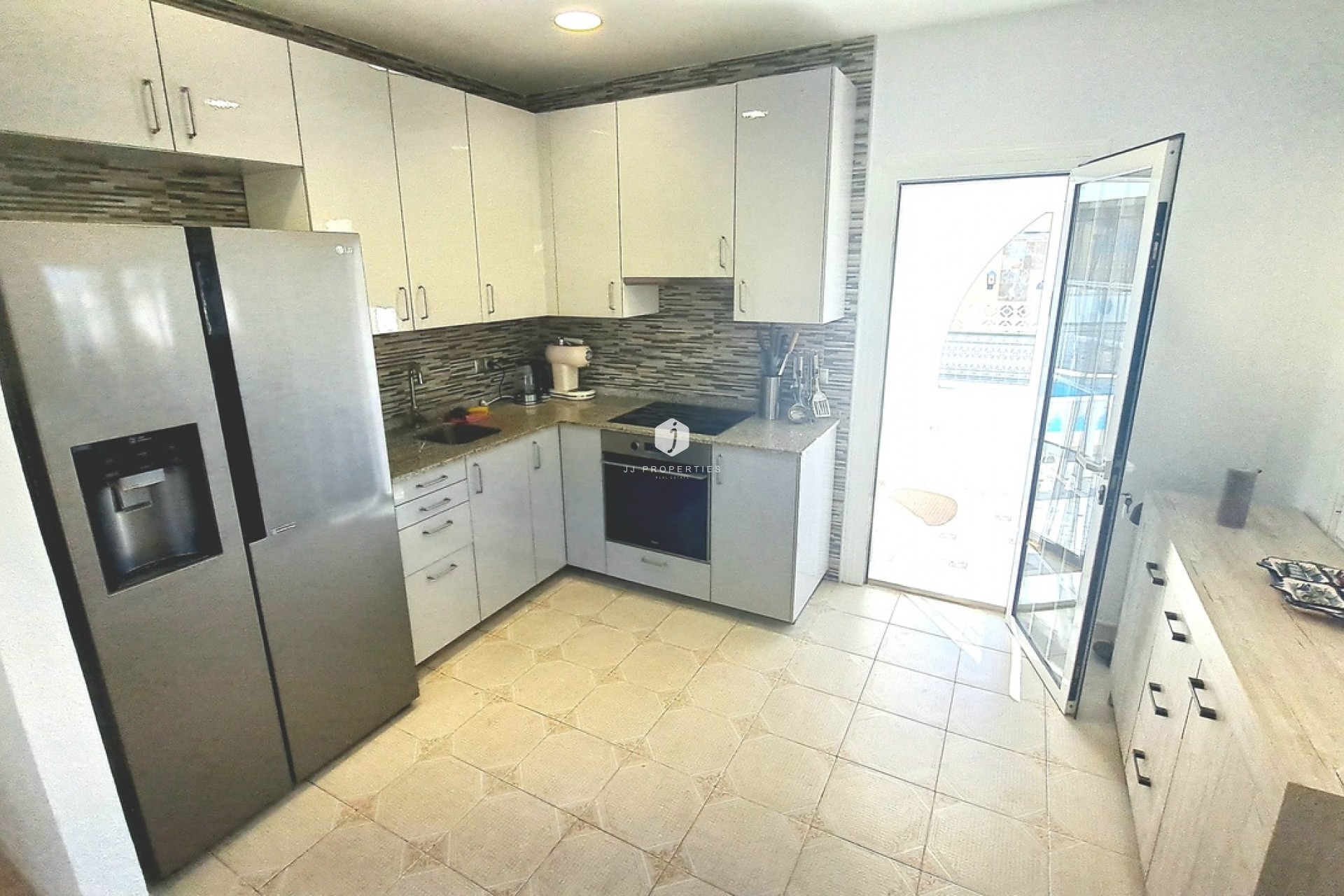 D'occasion - Villa -
San Miguel de Salinas - Inland
