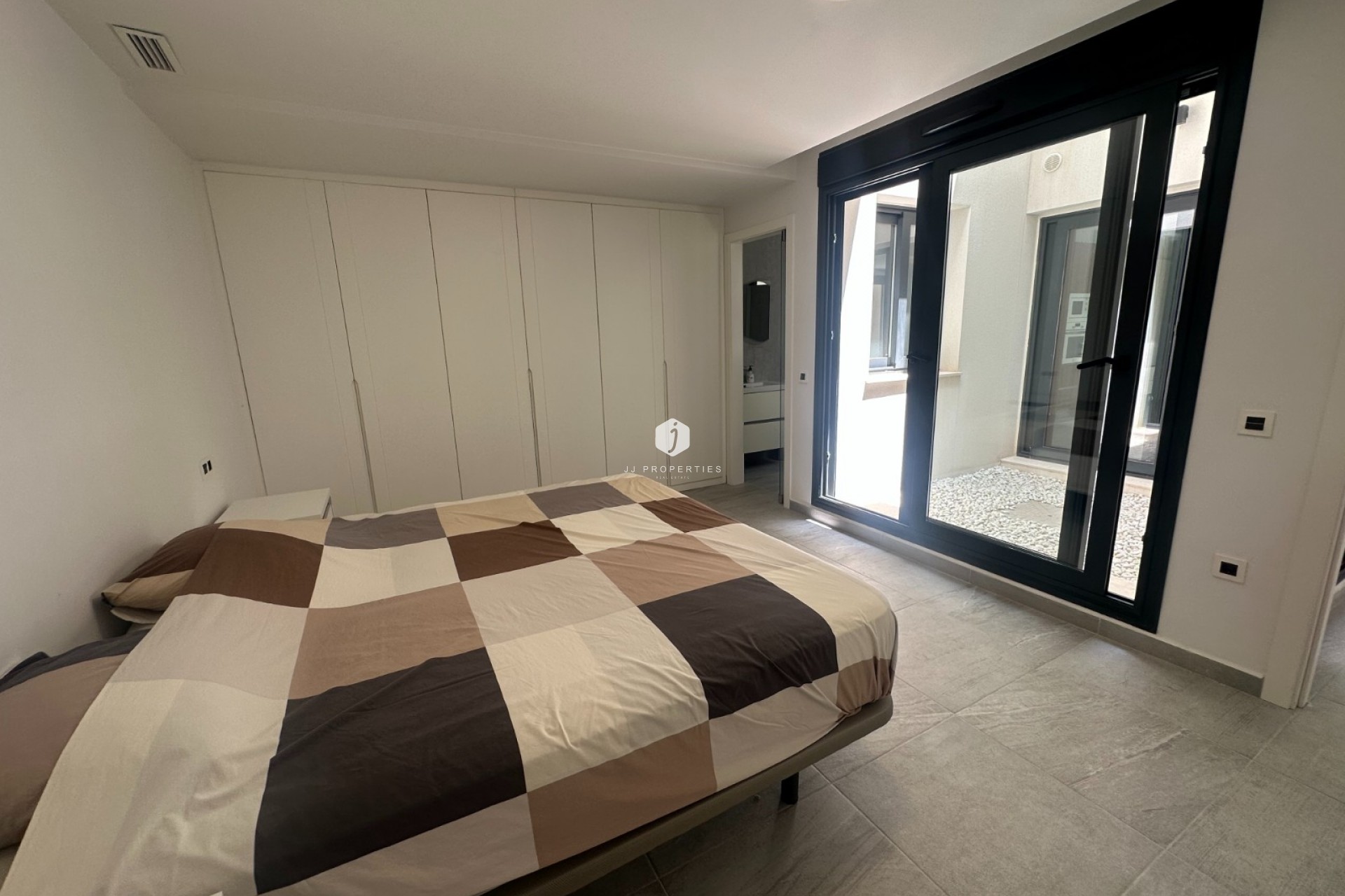 D'occasion - Villa -
San Miguel de Salinas - Inland
