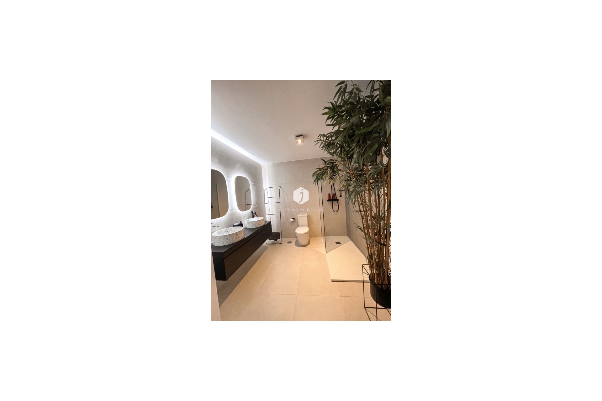 D'occasion - Villa -
San Miguel de Salinas - Inland