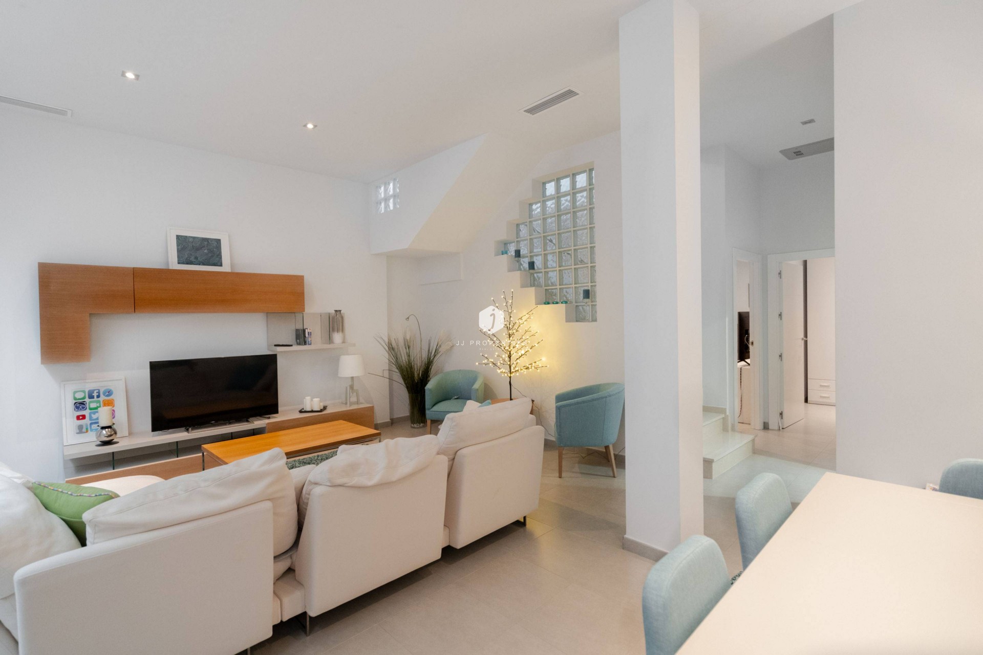 D'occasion - Villa -
Torrevieja - Aguas Nuevas 2