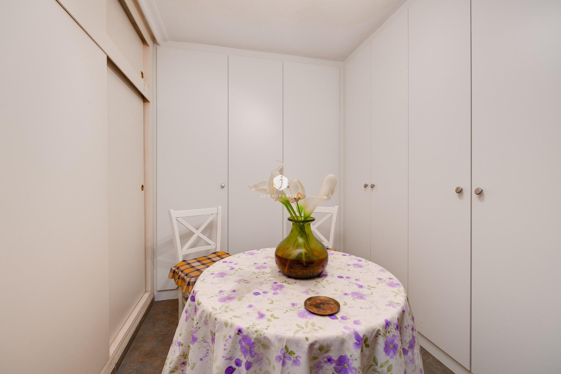 D'occasion - Villa -
Torrevieja - aguas nuevas