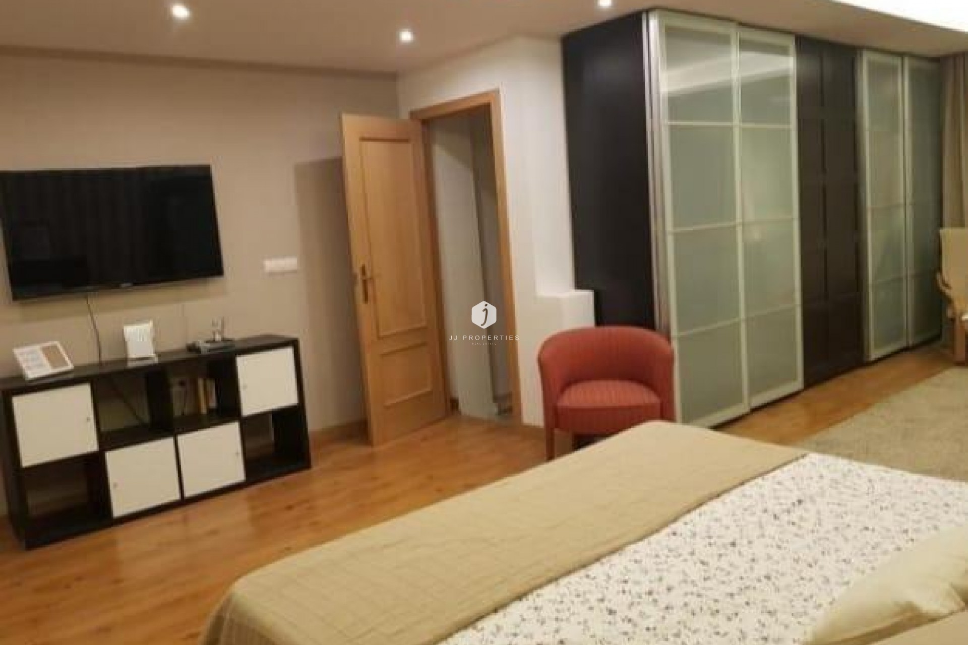 D'occasion - Villa -
Torrevieja - aguas nuevas