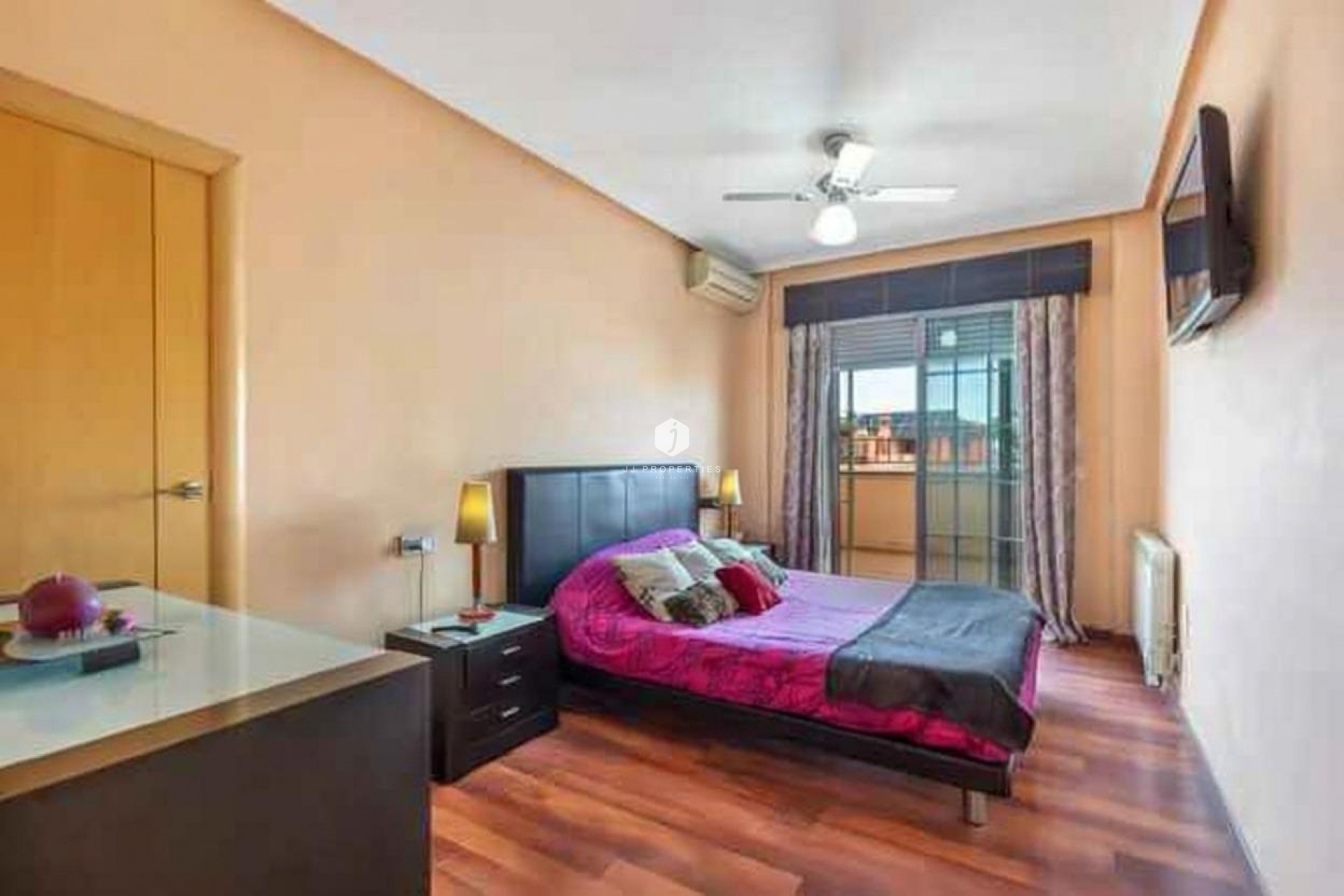 D'occasion - Villa -
Torrevieja - aguas nuevas