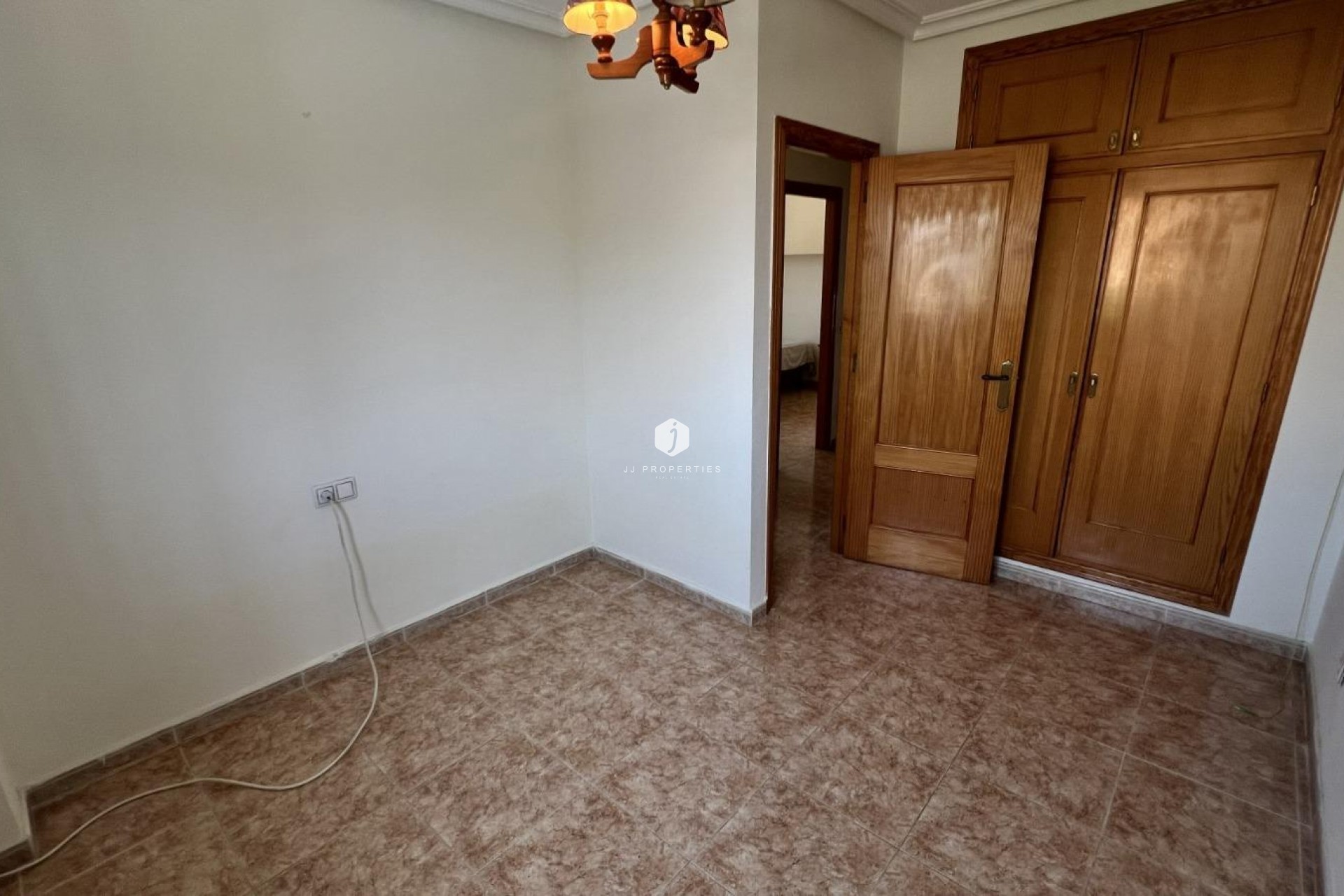 D'occasion - Villa -
Torrevieja - aguas nuevas