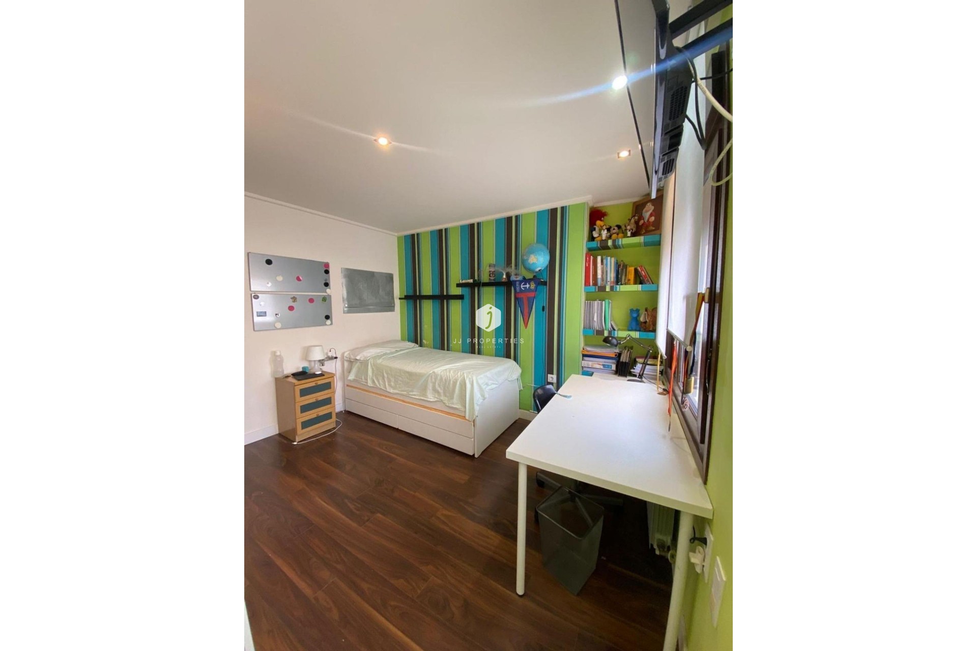 D'occasion - Villa -
Torrevieja - Centro - Muelle Pesquero