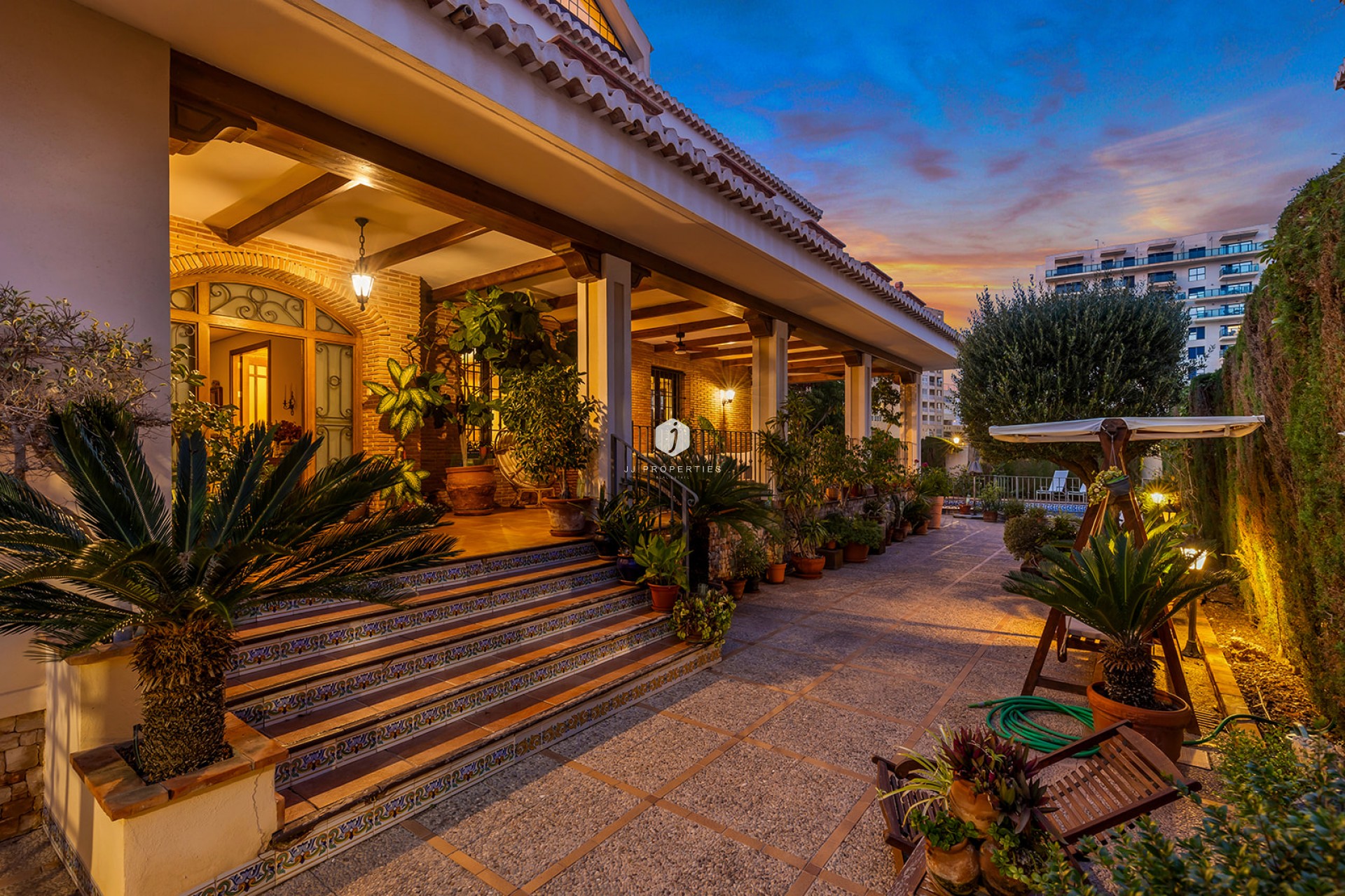 D'occasion - Villa -
Torrevieja - Costa Blanca