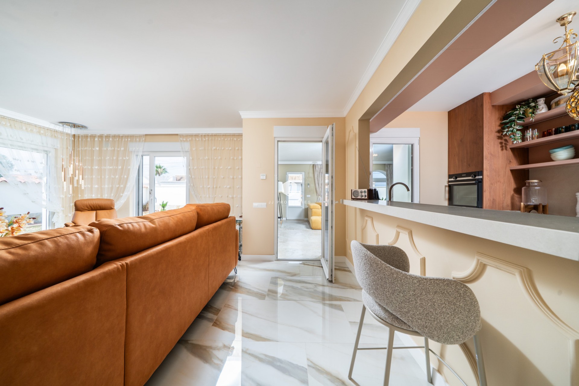 D'occasion - Villa -
Torrevieja - Costa Blanca