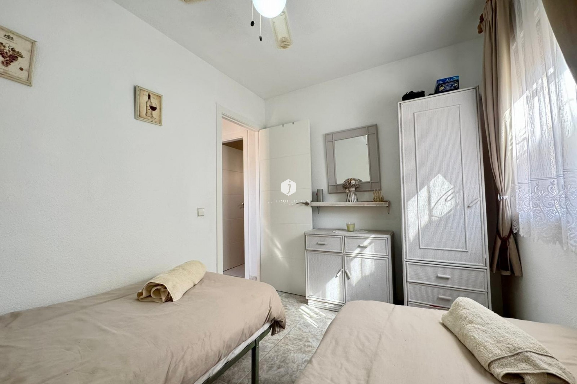 D'occasion - Villa -
Torrevieja - Costa Blanca