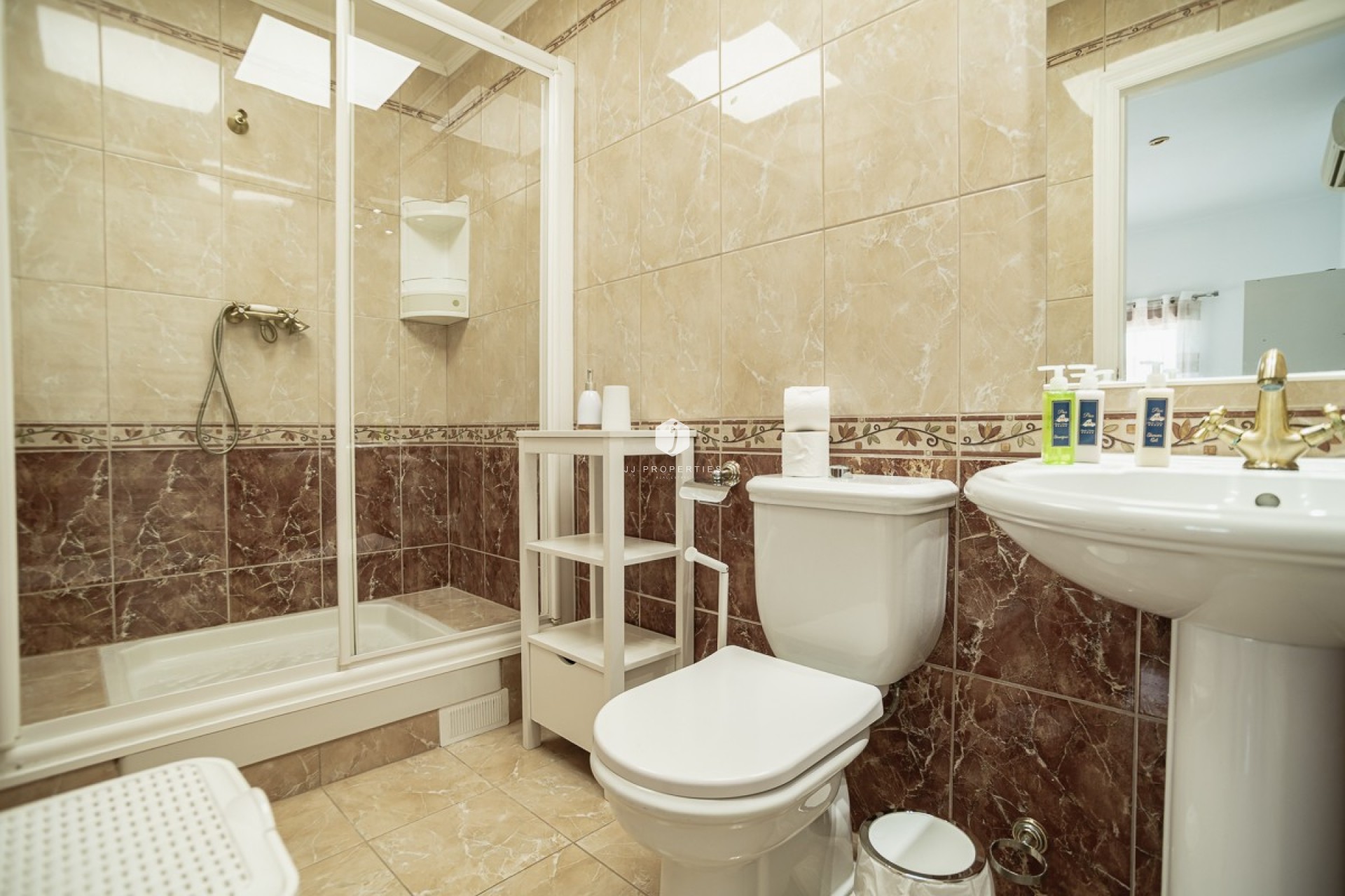 D'occasion - Villa -
Torrevieja - Costa Blanca