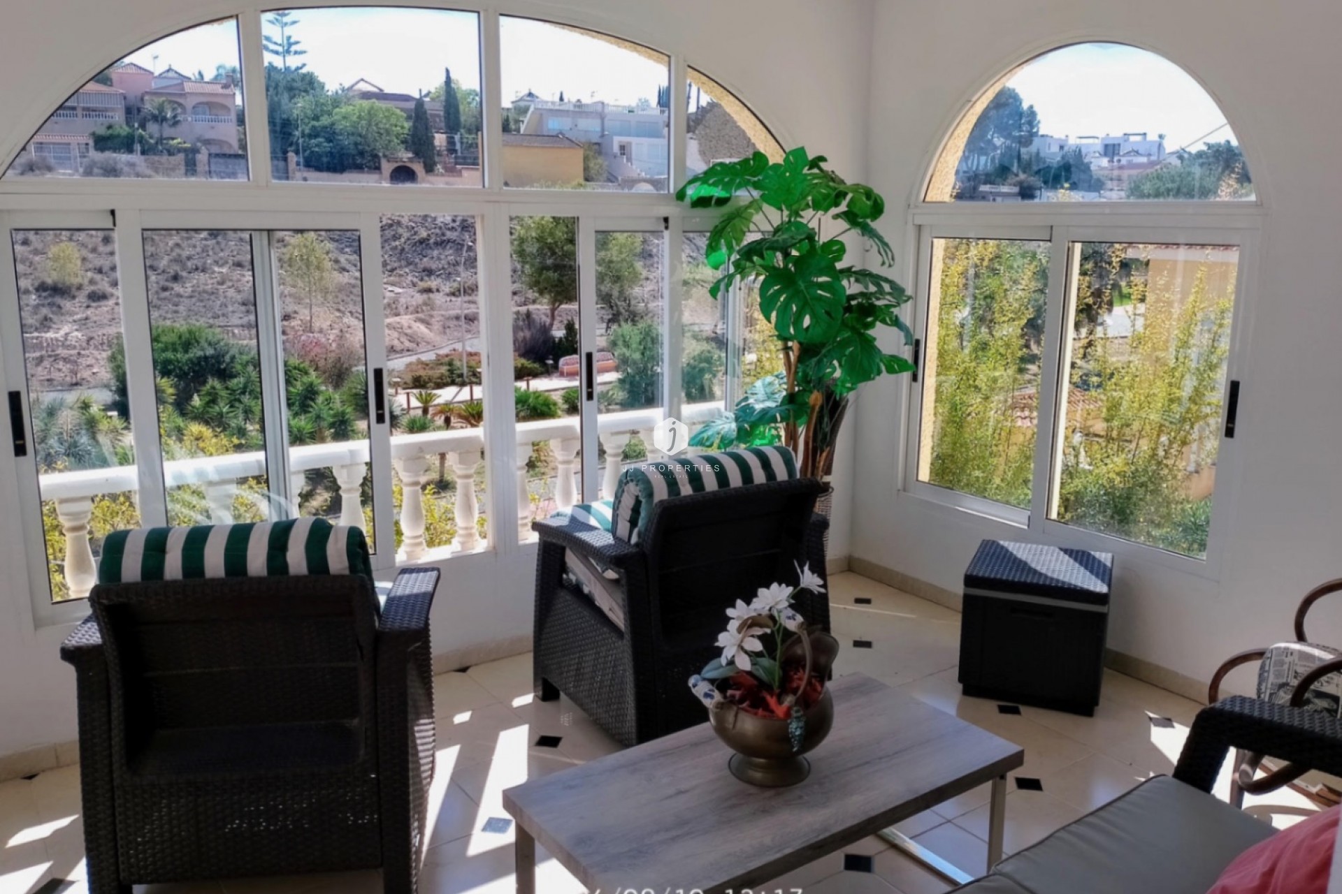 D'occasion - Villa -
Torrevieja - Costa Blanca