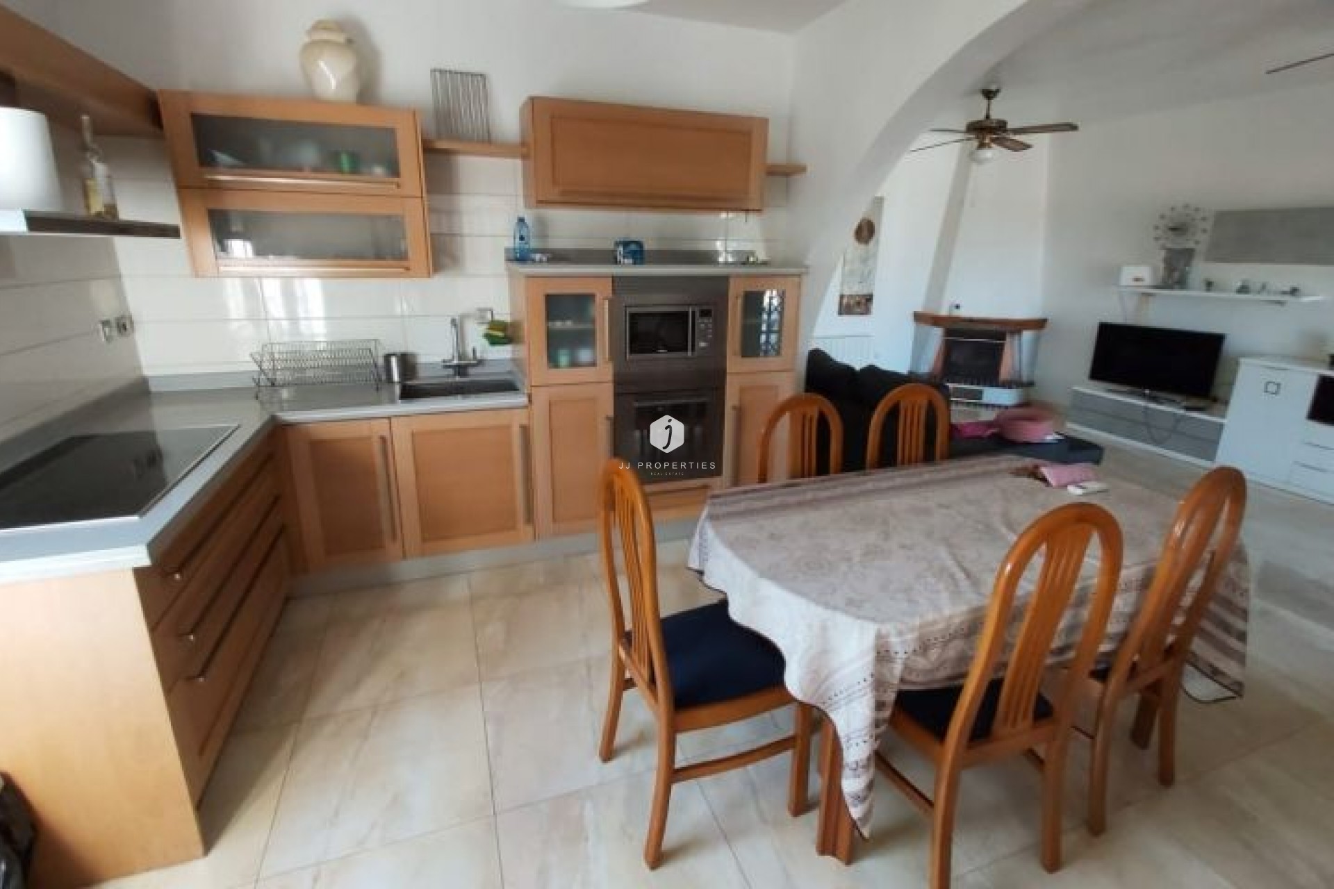 D'occasion - Villa -
Torrevieja - Costa Blanca