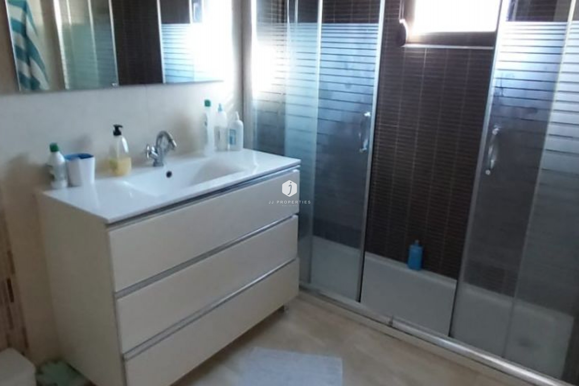 D'occasion - Villa -
Torrevieja - Costa Blanca