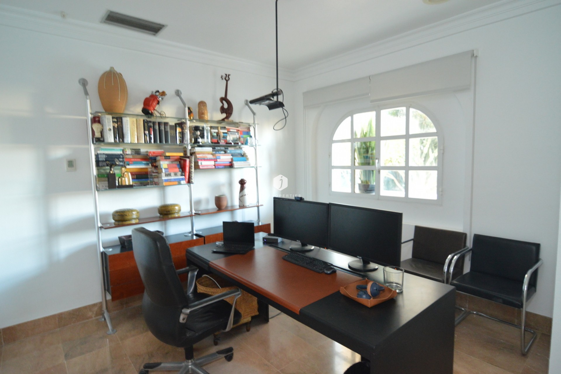 D'occasion - Villa -
Torrevieja - Costa Blanca