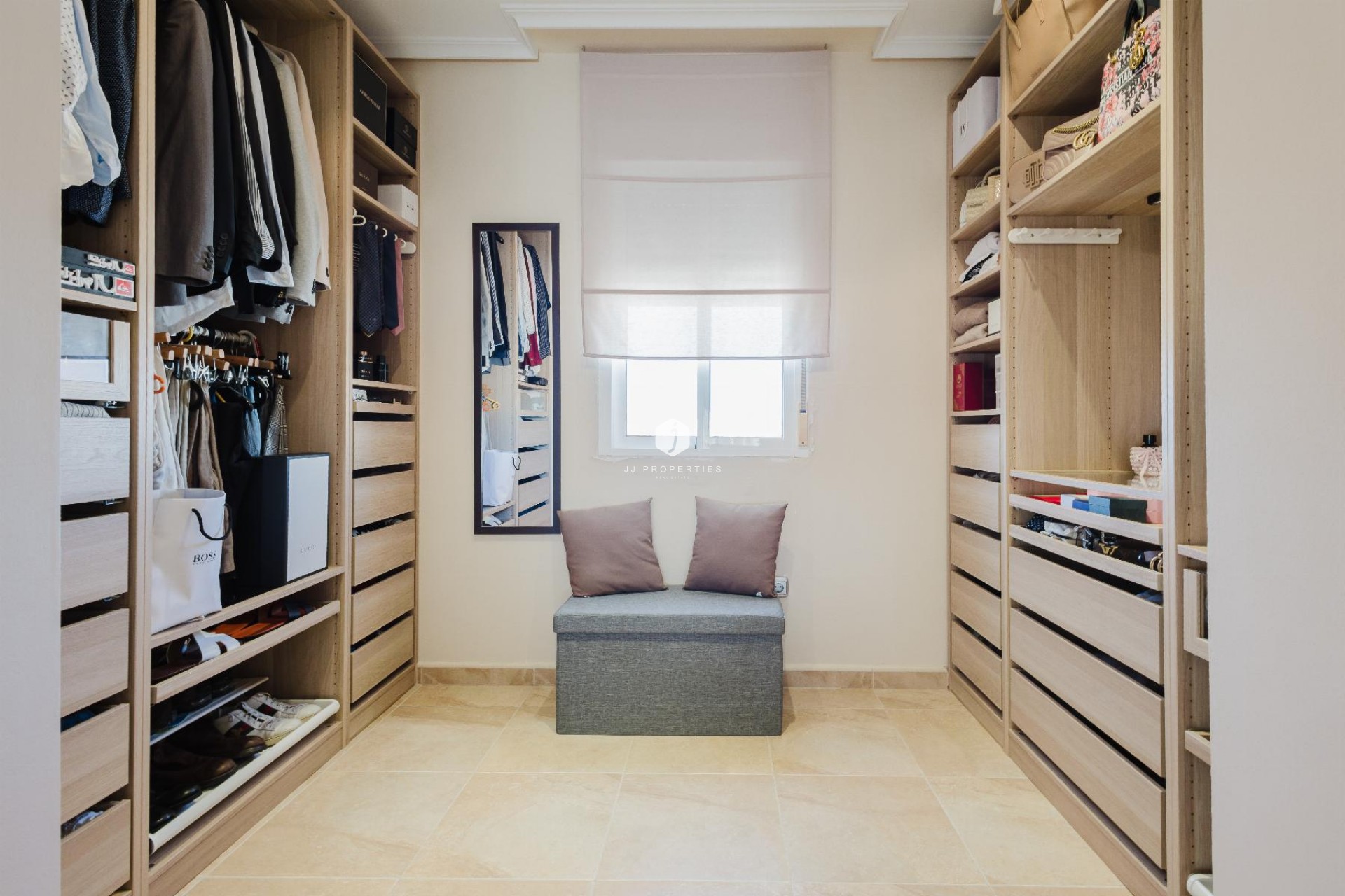 D'occasion - Villa -
Torrevieja - Costa Blanca