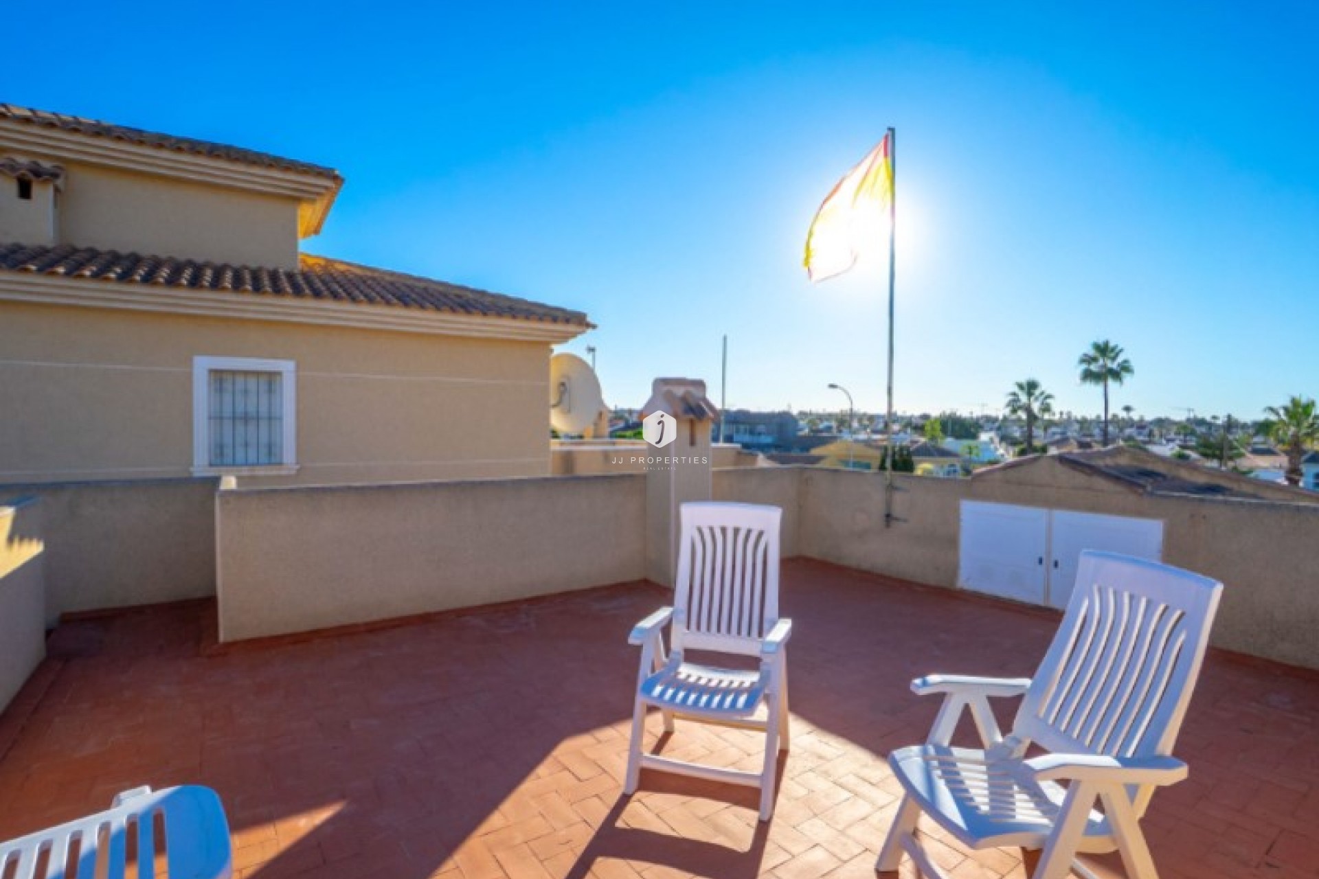 D'occasion - Villa -
Torrevieja - Costa Blanca