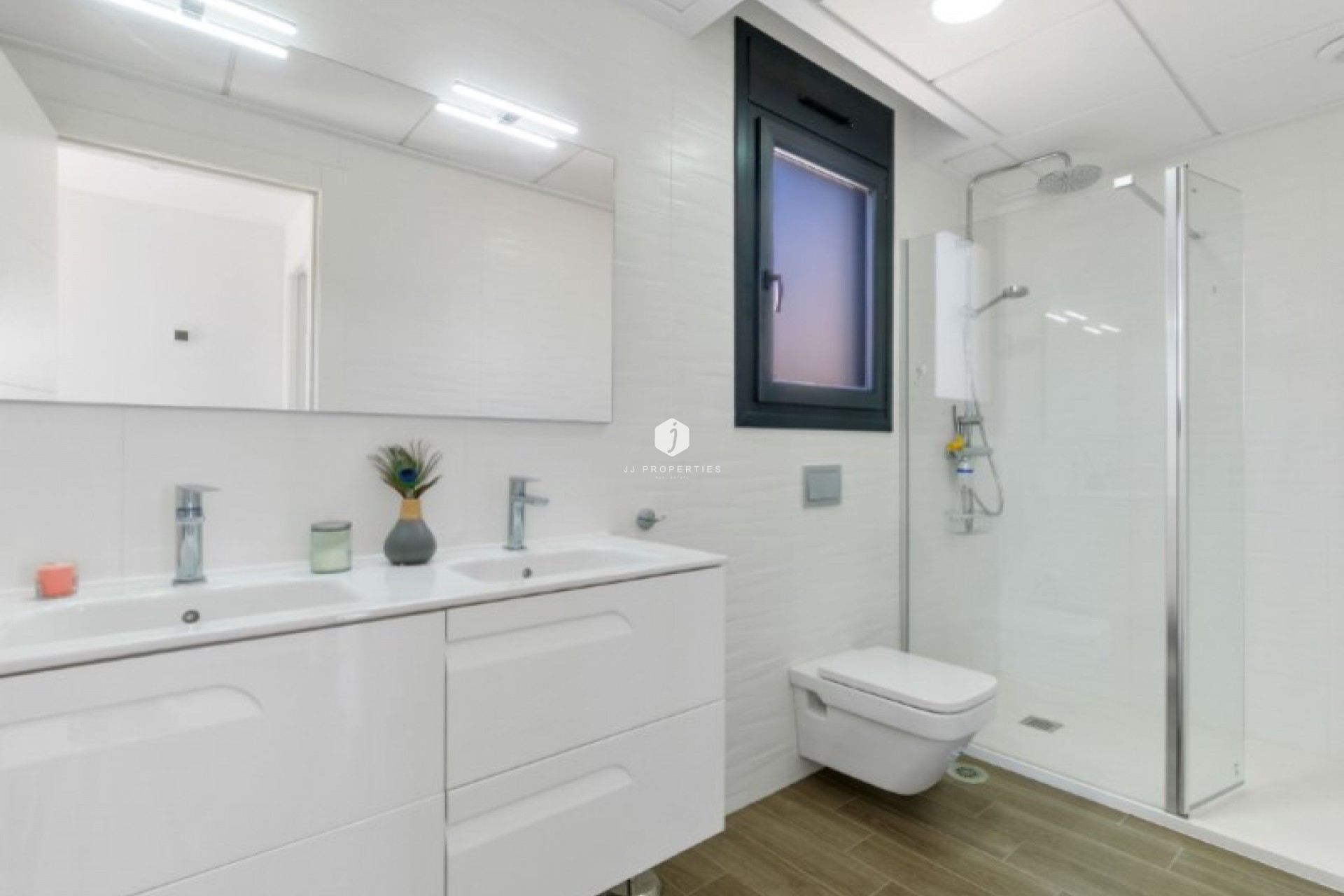 D'occasion - Villa -
Torrevieja - Costa Blanca