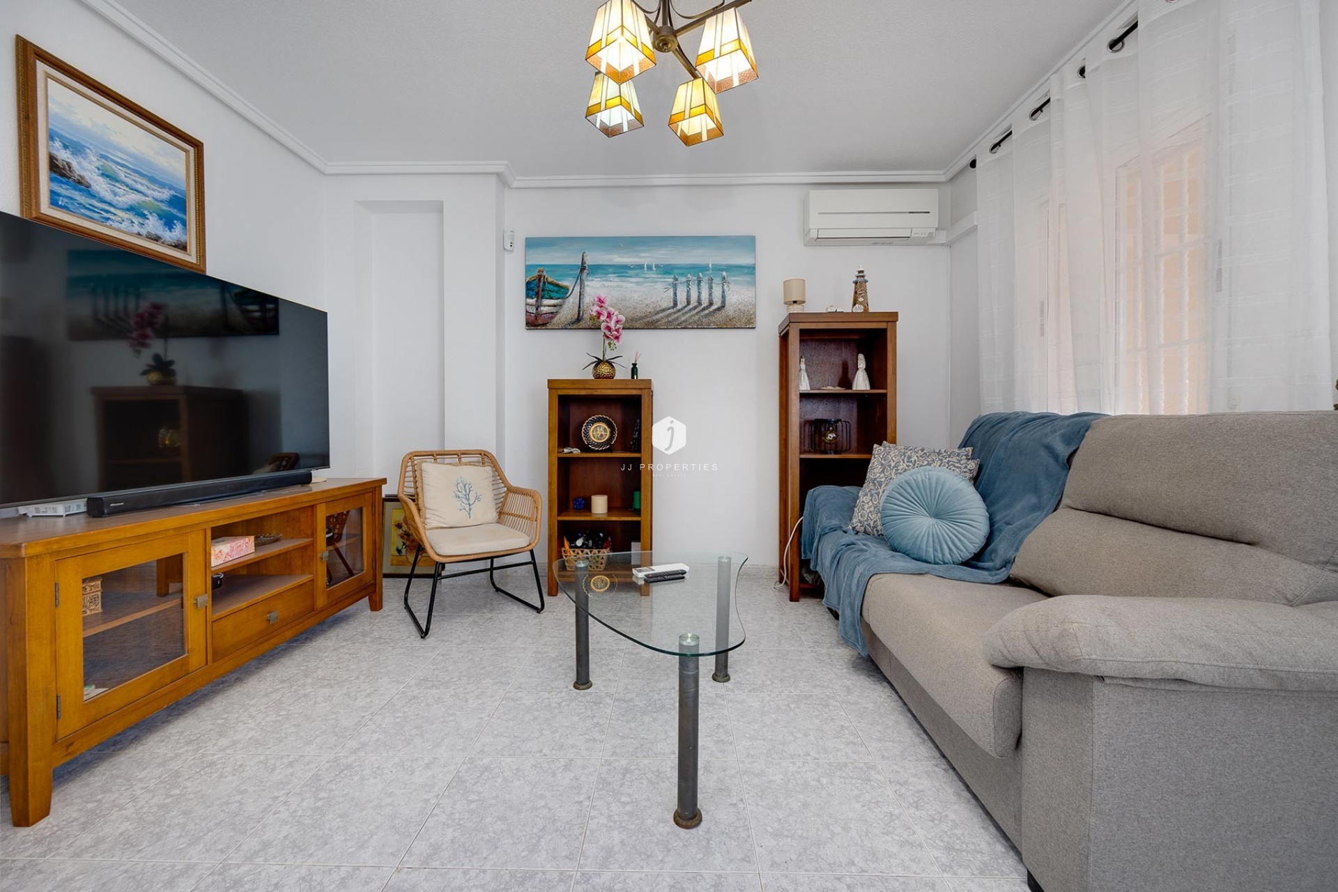 D'occasion - Villa -
Torrevieja - Costa Blanca