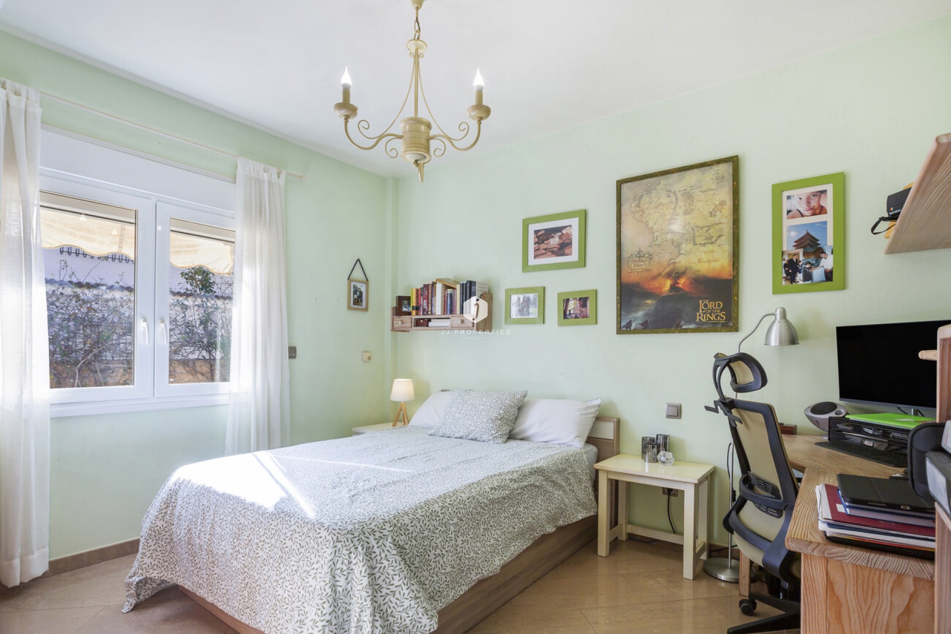 D'occasion - Villa -
Torrevieja - Costa Blanca