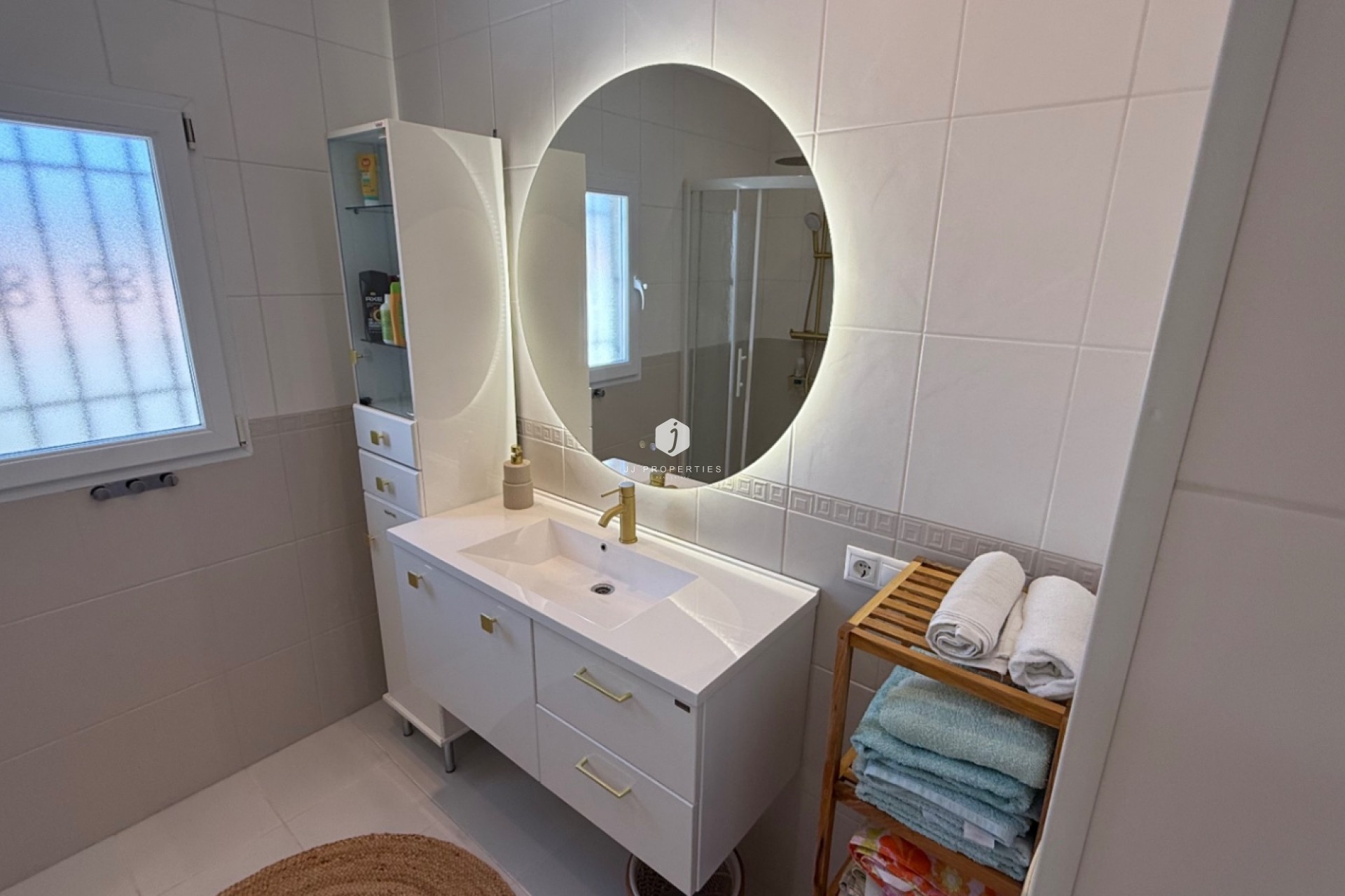 D'occasion - Villa -
Torrevieja - Costa Blanca