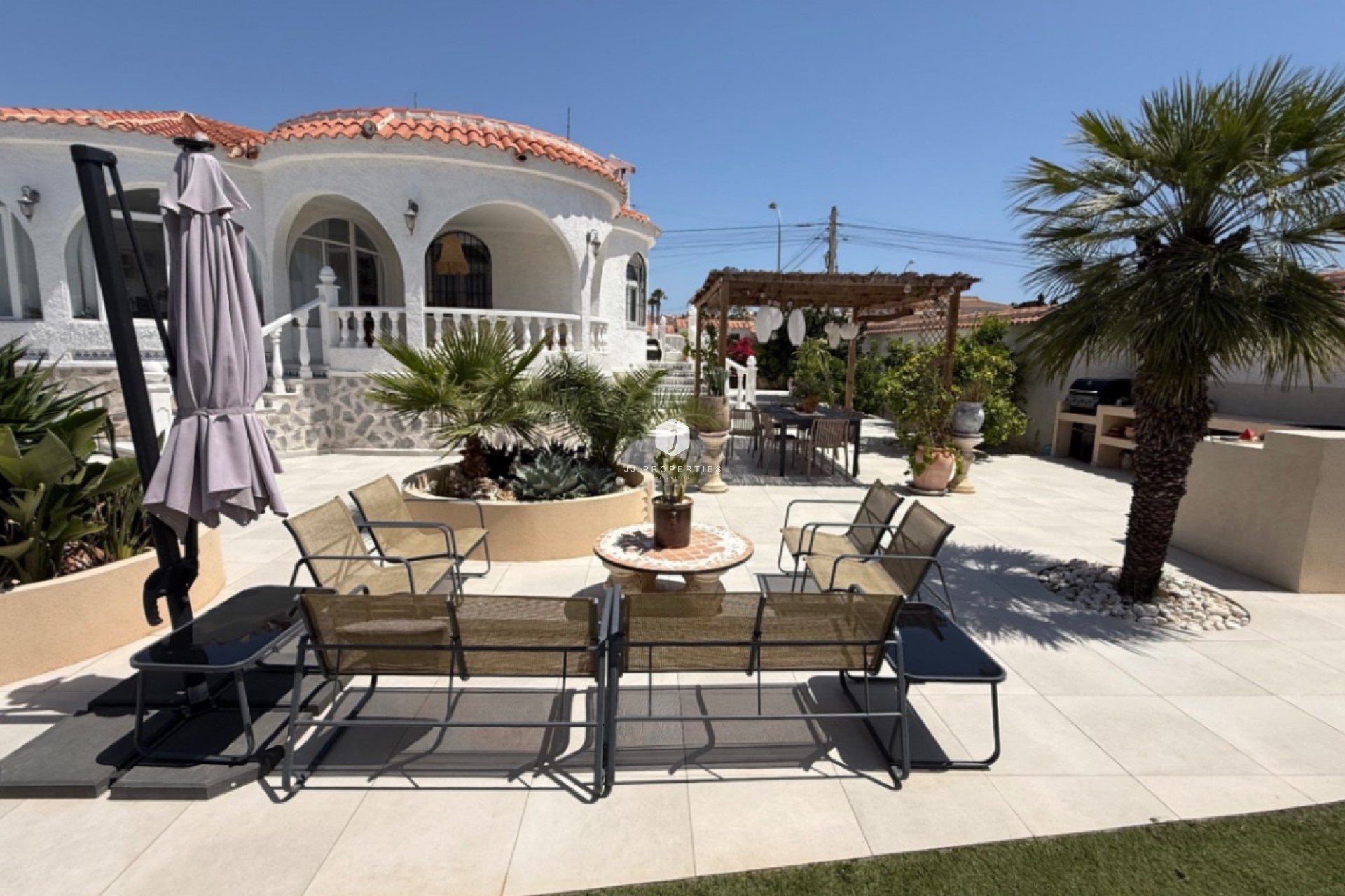 D'occasion - Villa -
Torrevieja - Costa Blanca