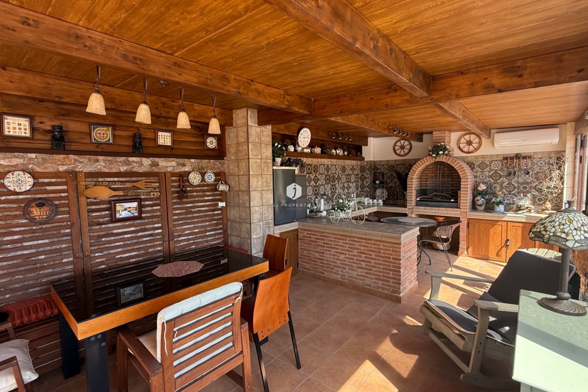 D'occasion - Villa -
Torrevieja - Costa Blanca