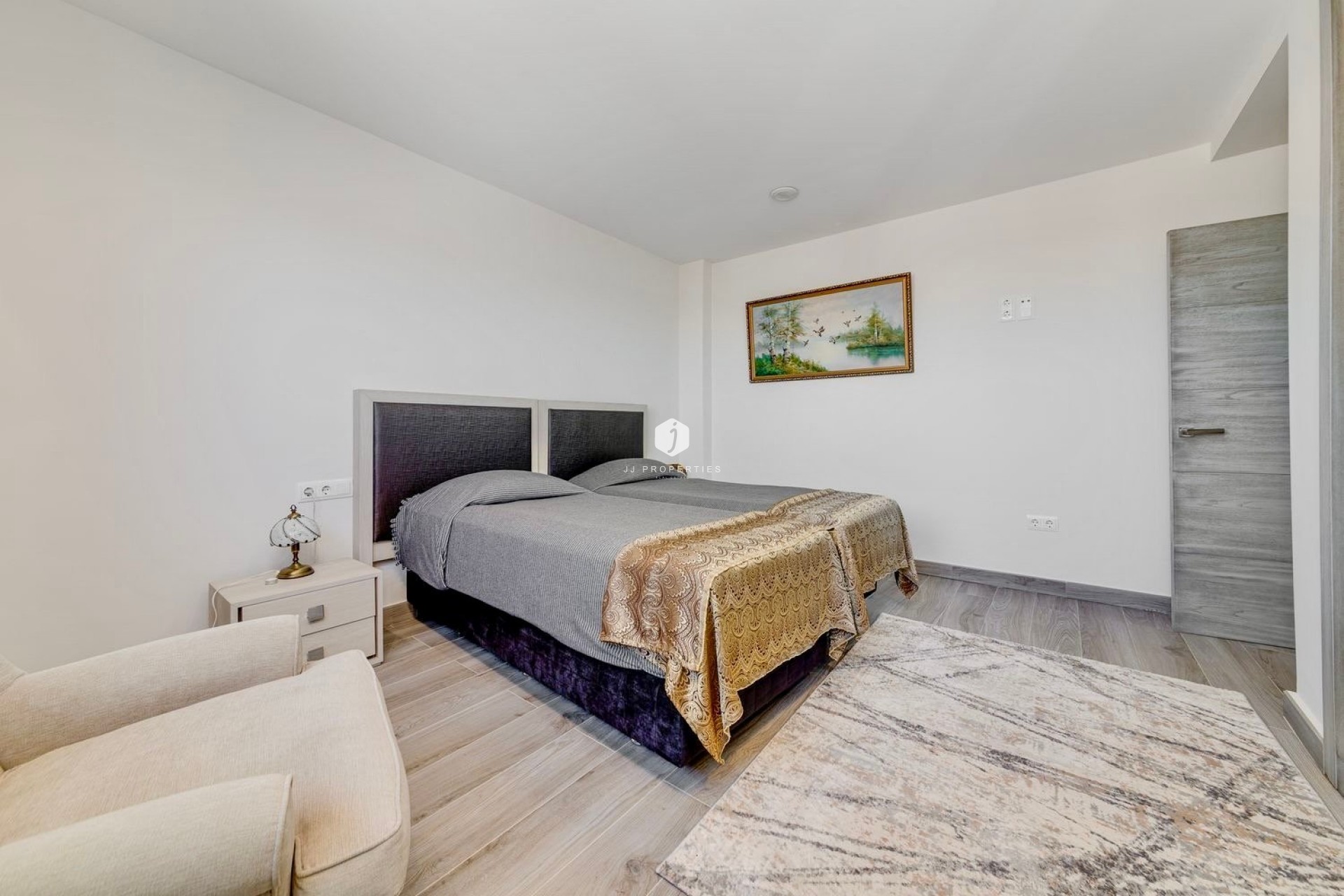 D'occasion - Villa -
Torrevieja - Costa Blanca