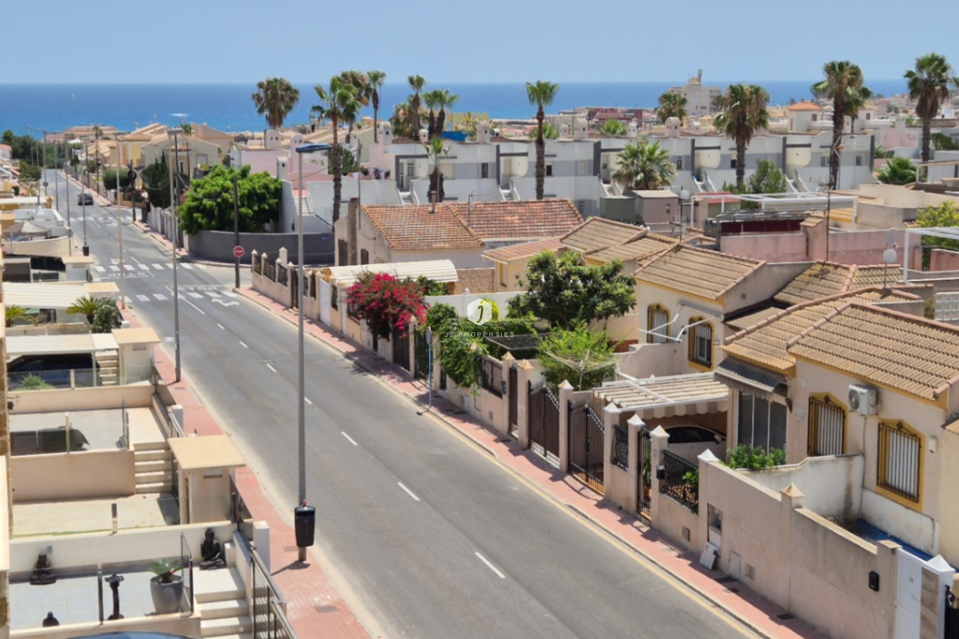 D'occasion - Villa -
Torrevieja - Costa Blanca