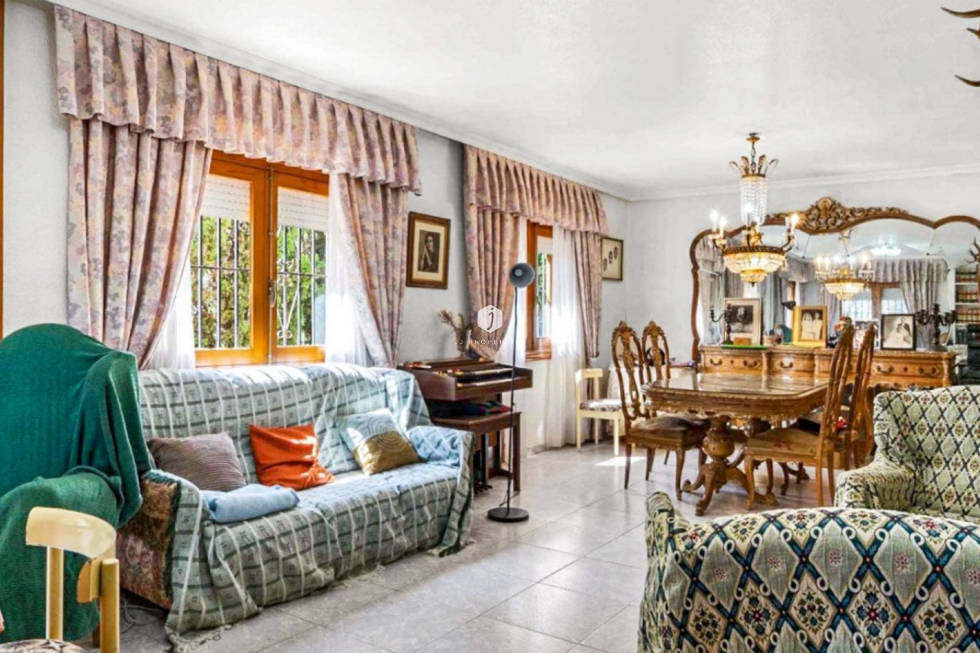 D'occasion - Villa -
Torrevieja - Costa Blanca