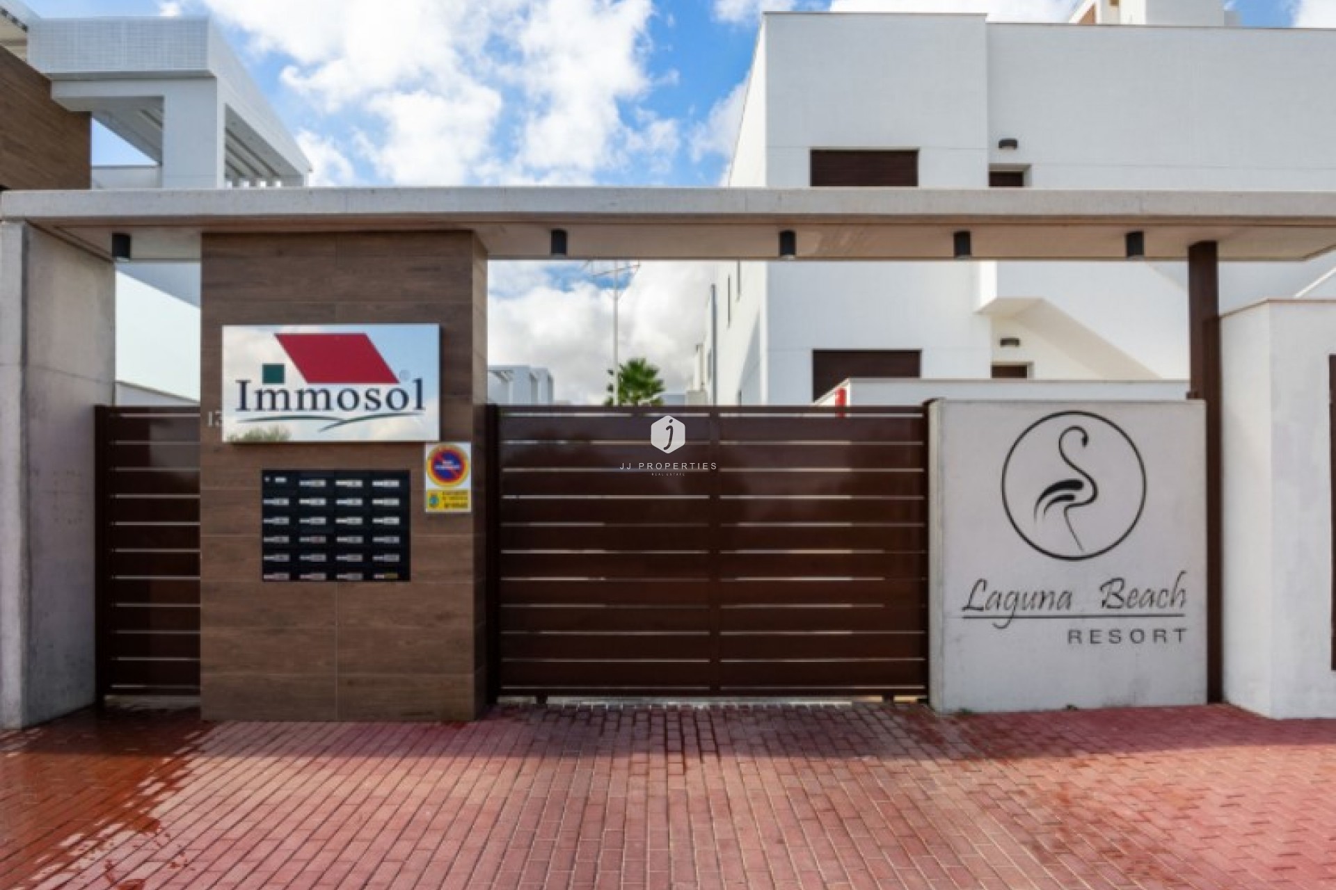 D'occasion - Villa -
Torrevieja - Costa Blanca