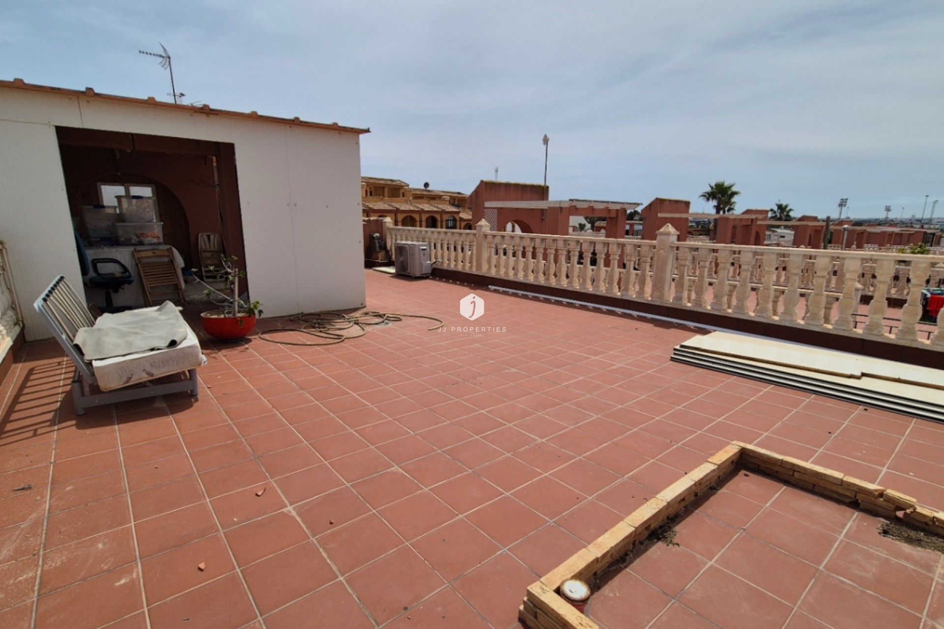 D'occasion - Villa -
Torrevieja - Costa Blanca