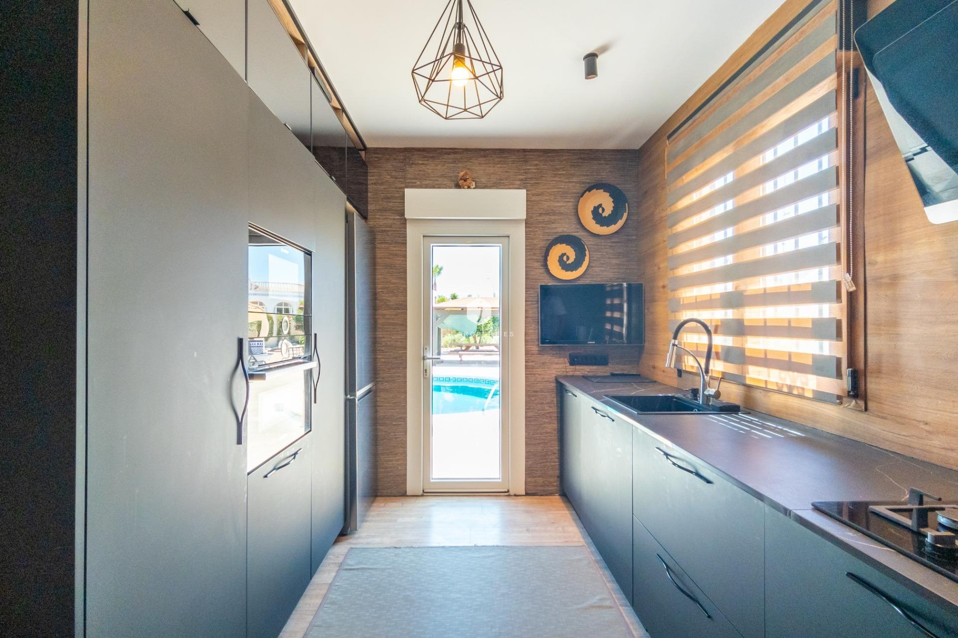 D'occasion - Villa -
Torrevieja - El chaparral