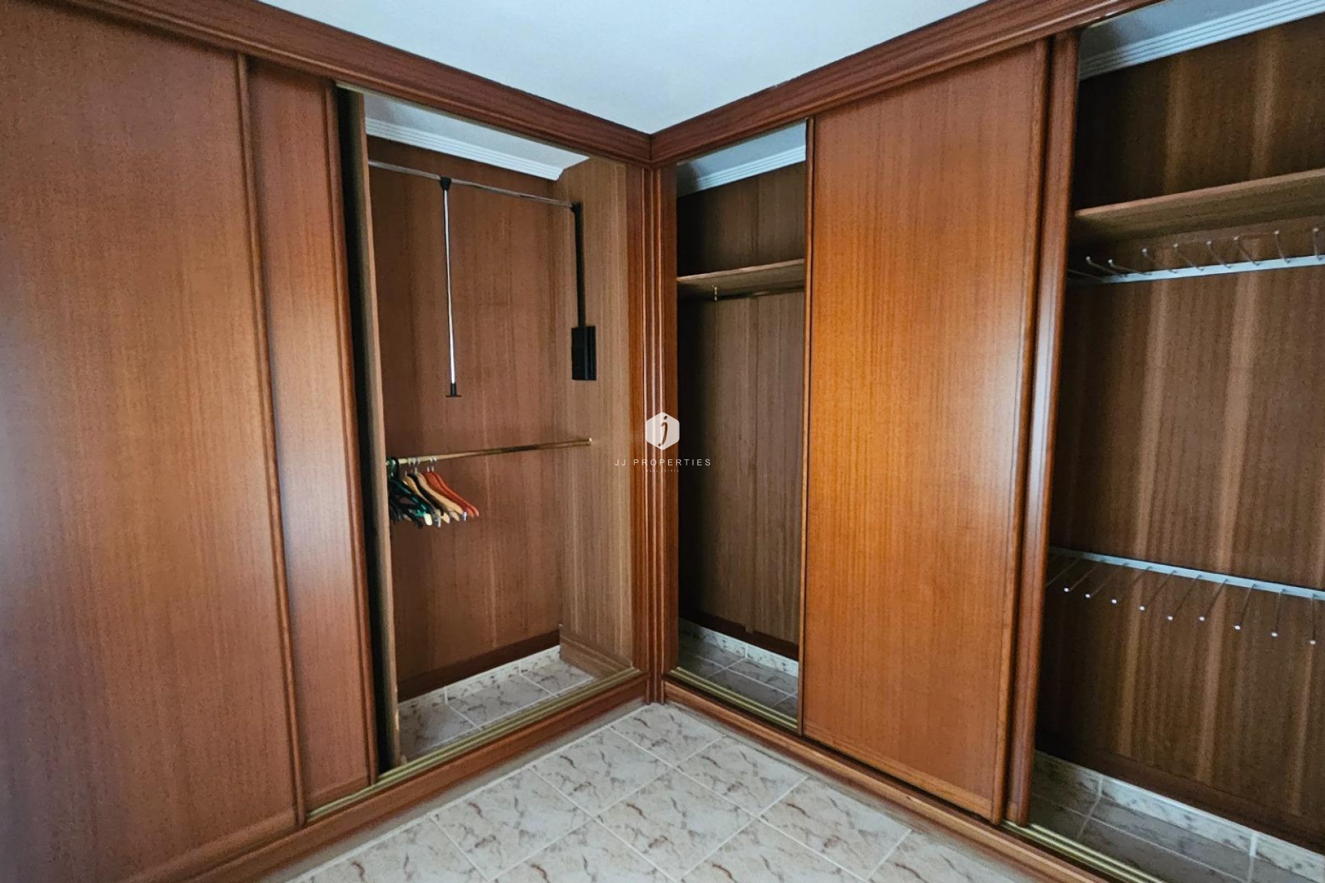 D'occasion - Villa -
Torrevieja - El chaparral