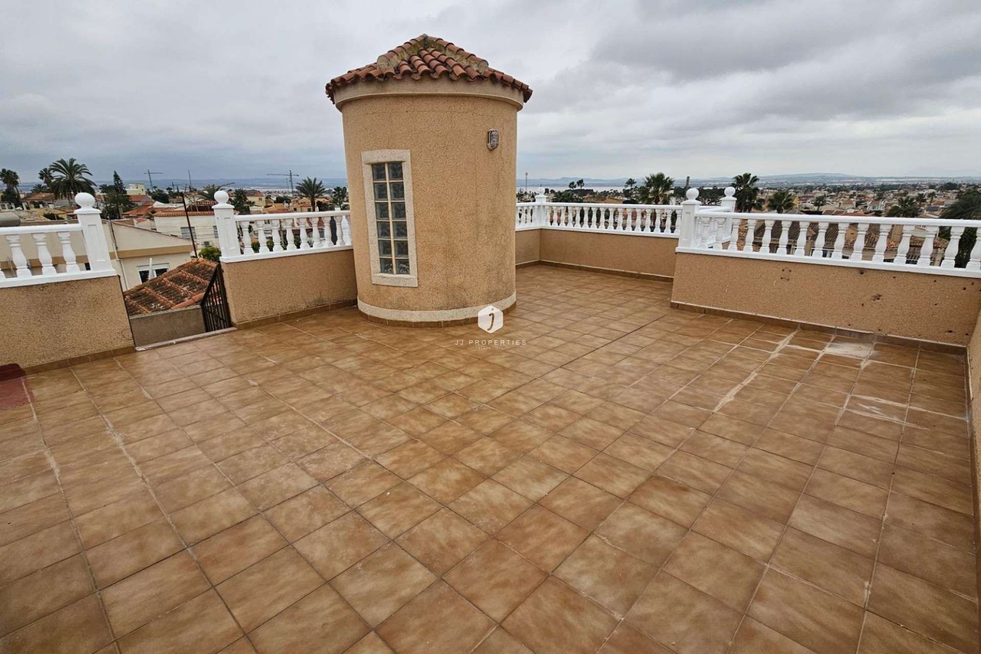 D'occasion - Villa -
Torrevieja - El chaparral