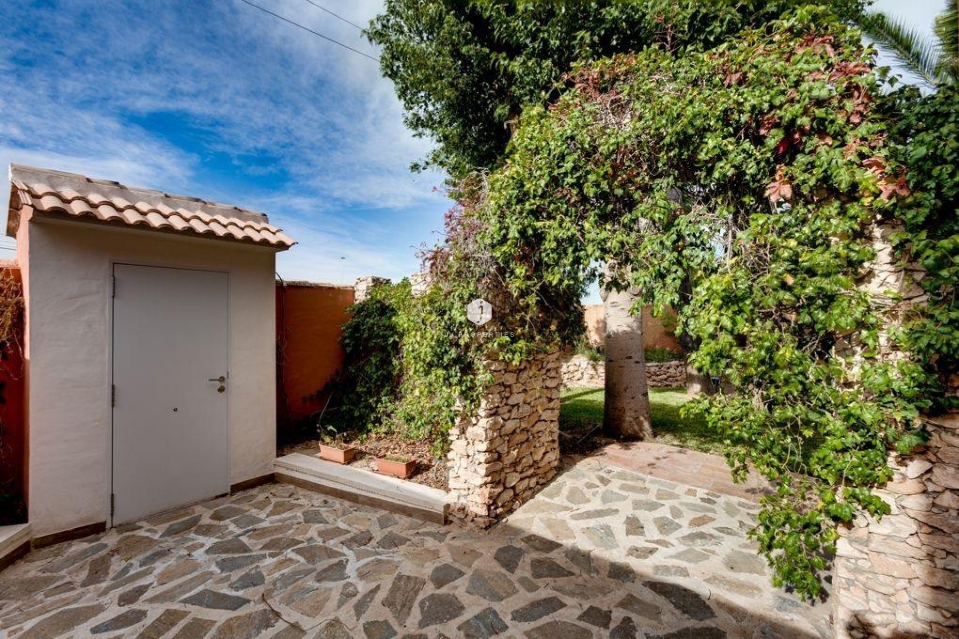 D'occasion - Villa -
Torrevieja - El chaparral