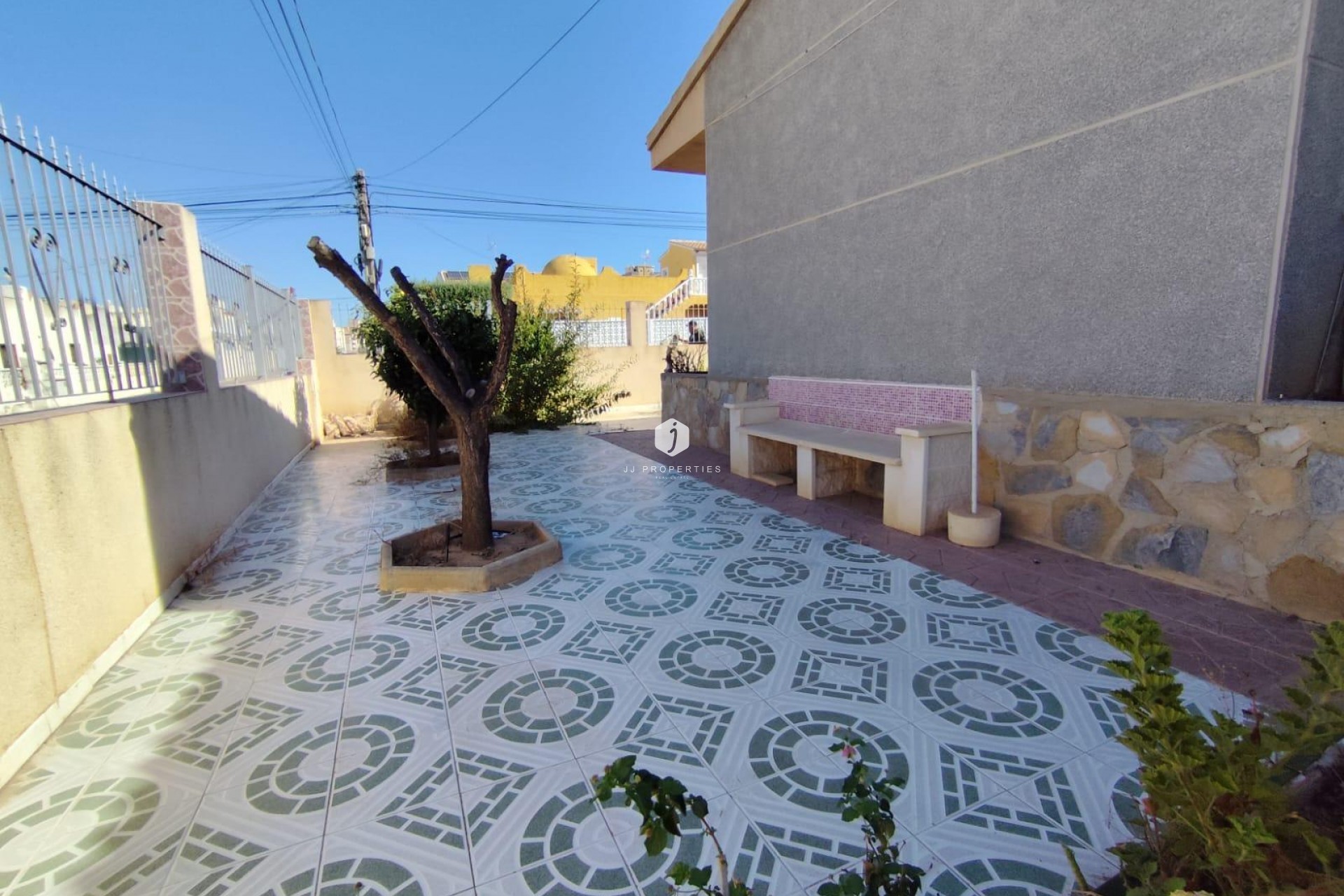 D'occasion - Villa -
Torrevieja - Estacion de autobuses