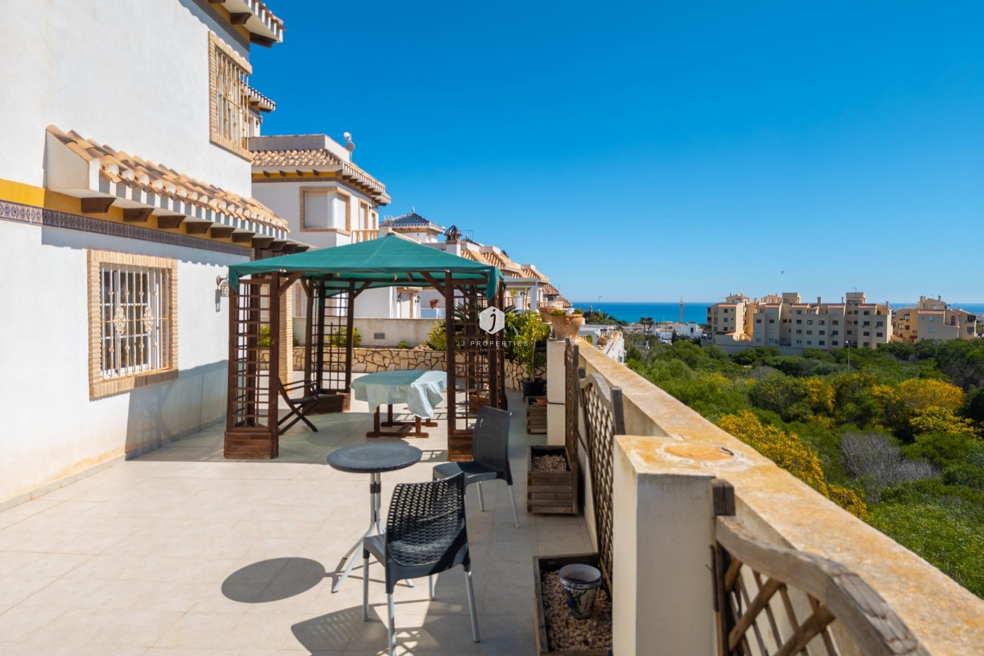 D'occasion - Villa -
Torrevieja - La Mata