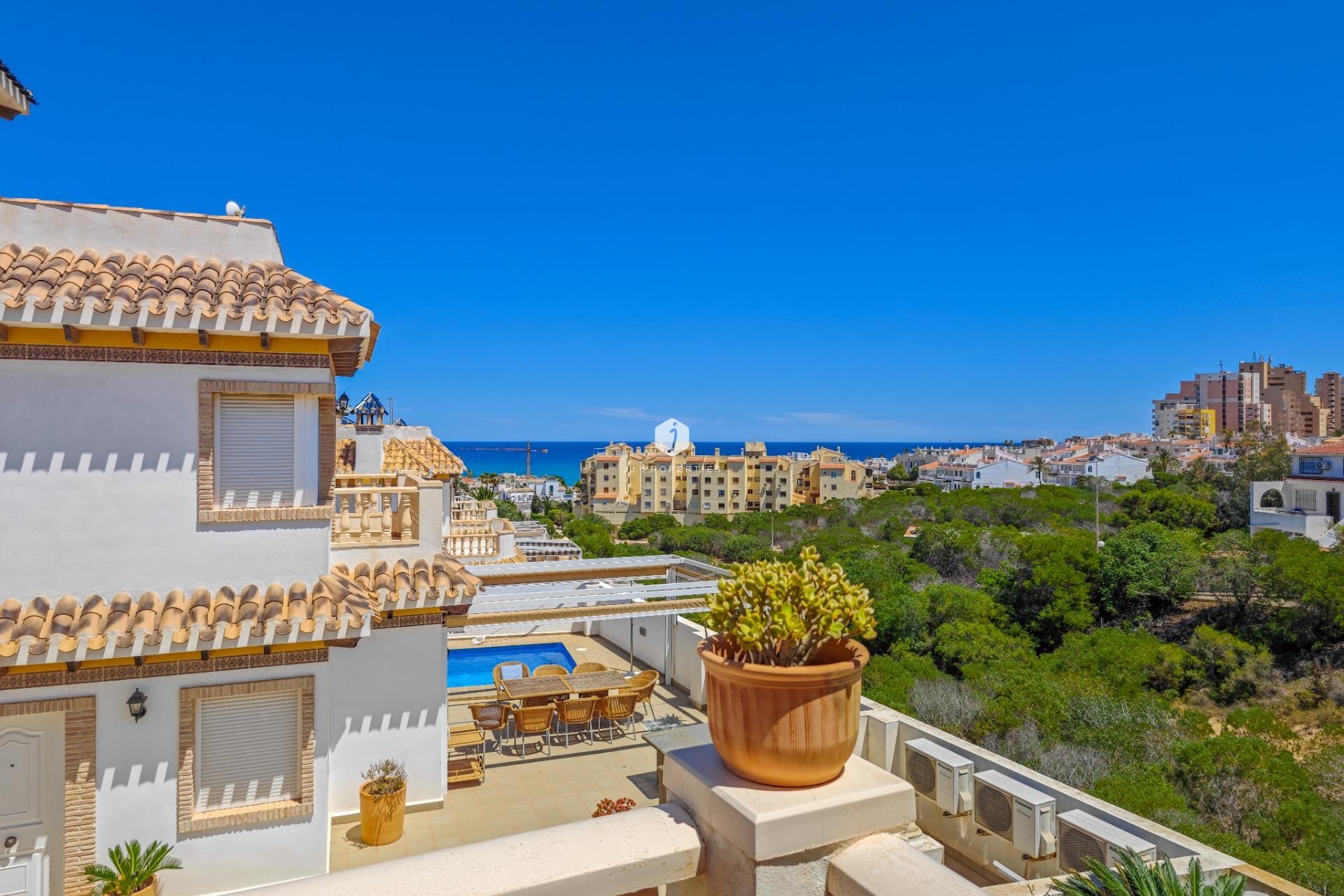 D'occasion - Villa -
Torrevieja - La Mata