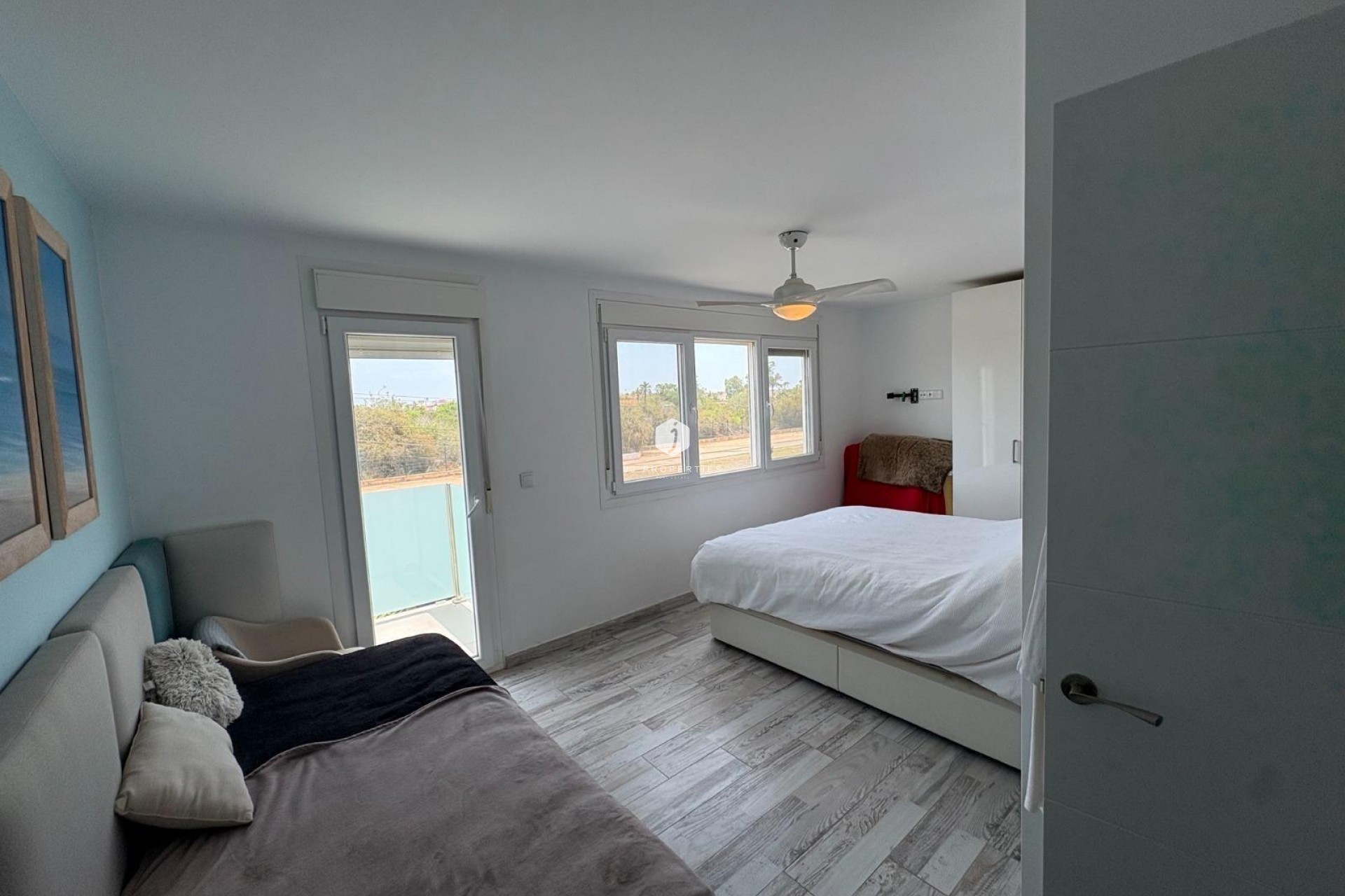 D'occasion - Villa -
Torrevieja - La Siesta - El Salado - Torreta