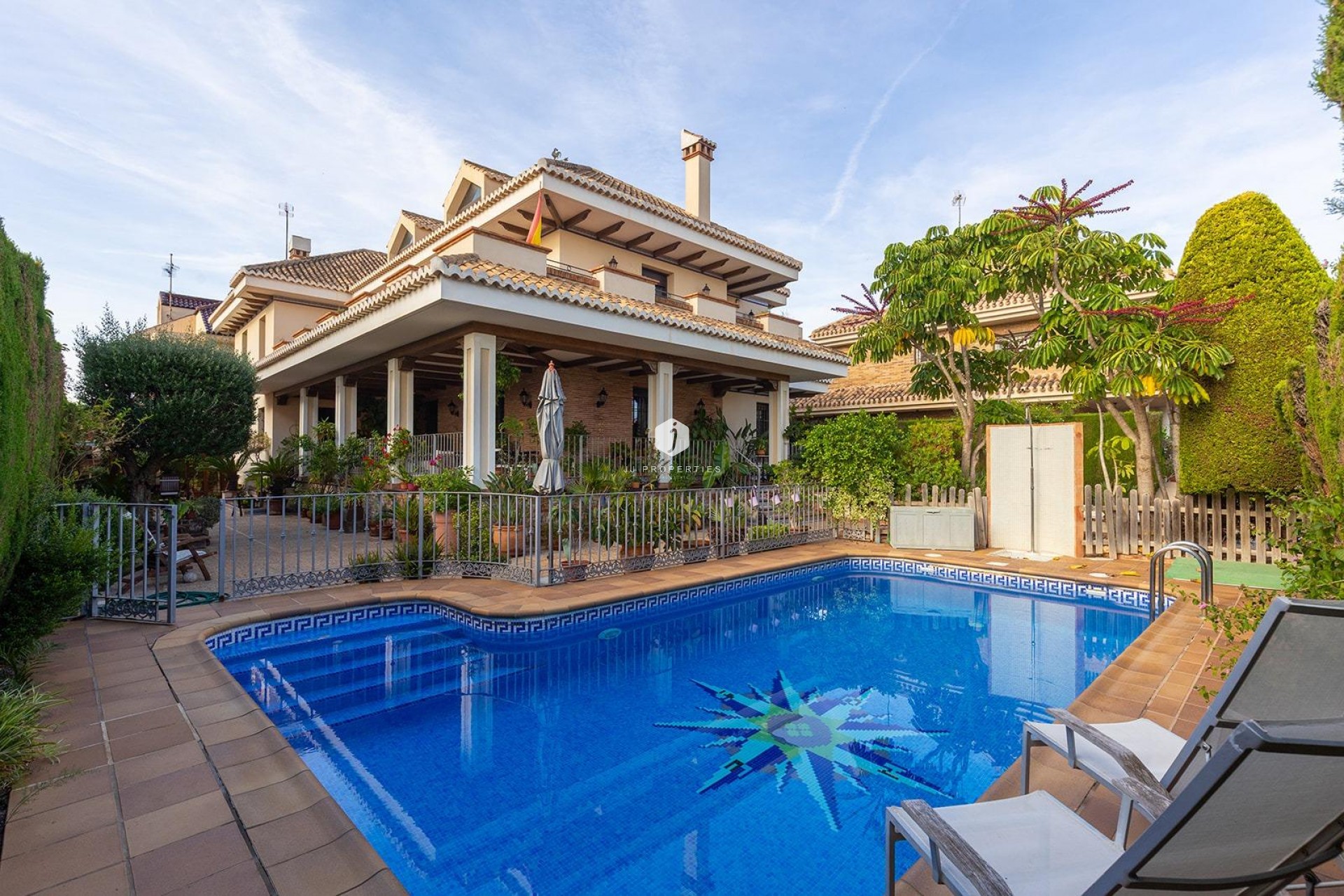 D'occasion - Villa -
Torrevieja - La veleta