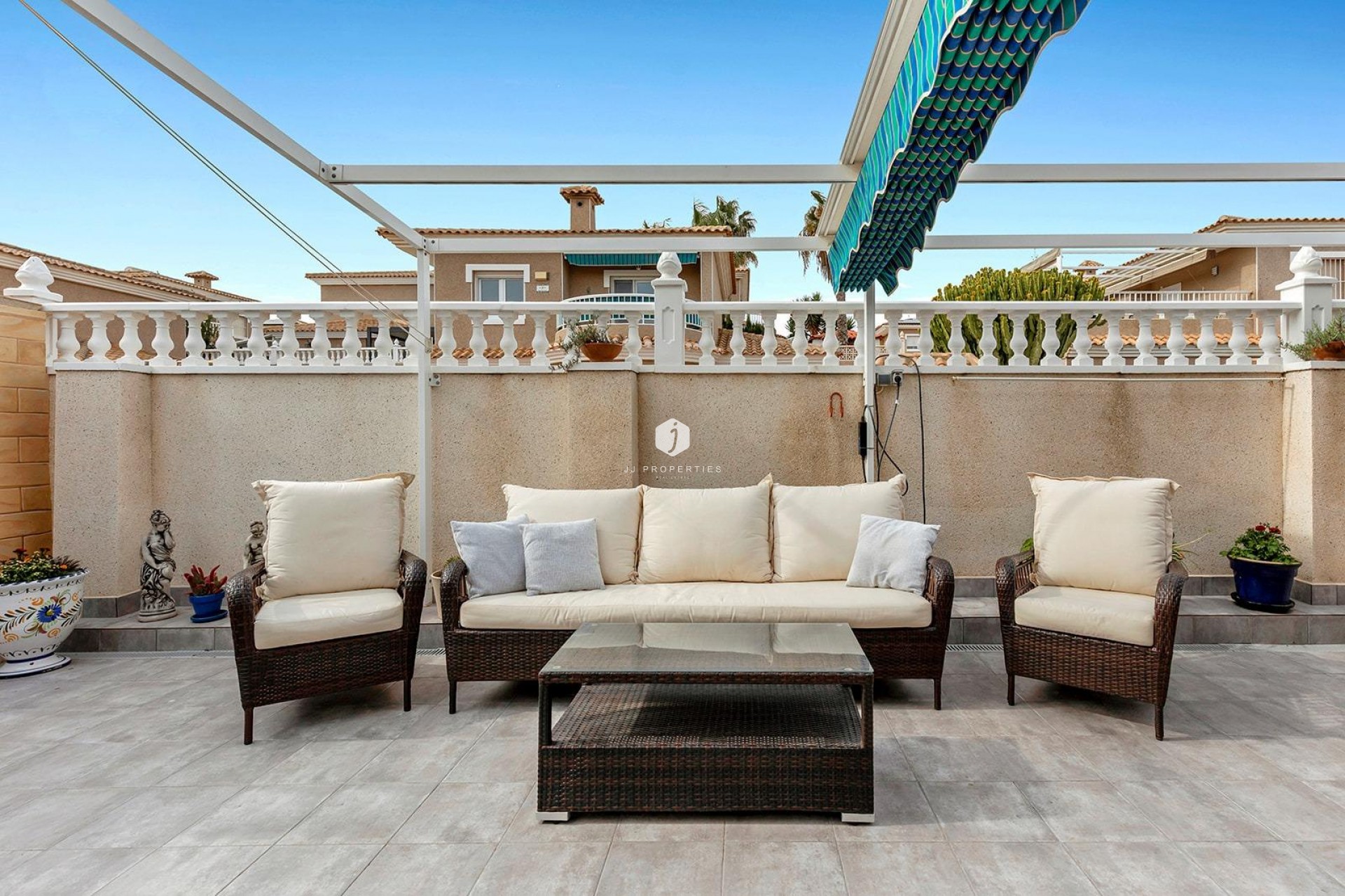 D'occasion - Villa -
Torrevieja - Los Balcones - Los Altos del Edén