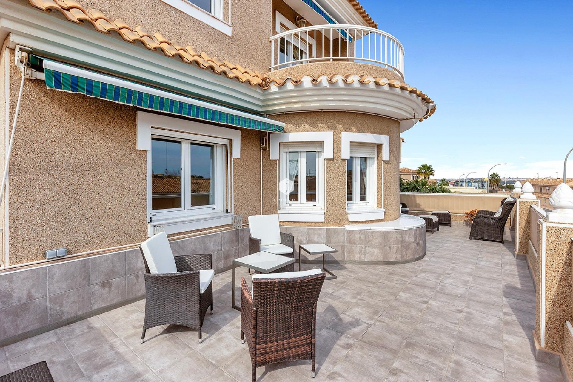 D'occasion - Villa -
Torrevieja - Los Balcones - Los Altos del Edén