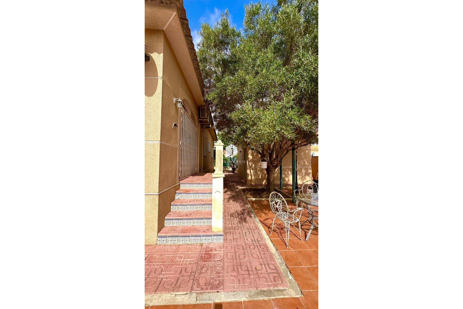 D'occasion - Villa -
Torrevieja - Los Balcones - Los Altos del Edén