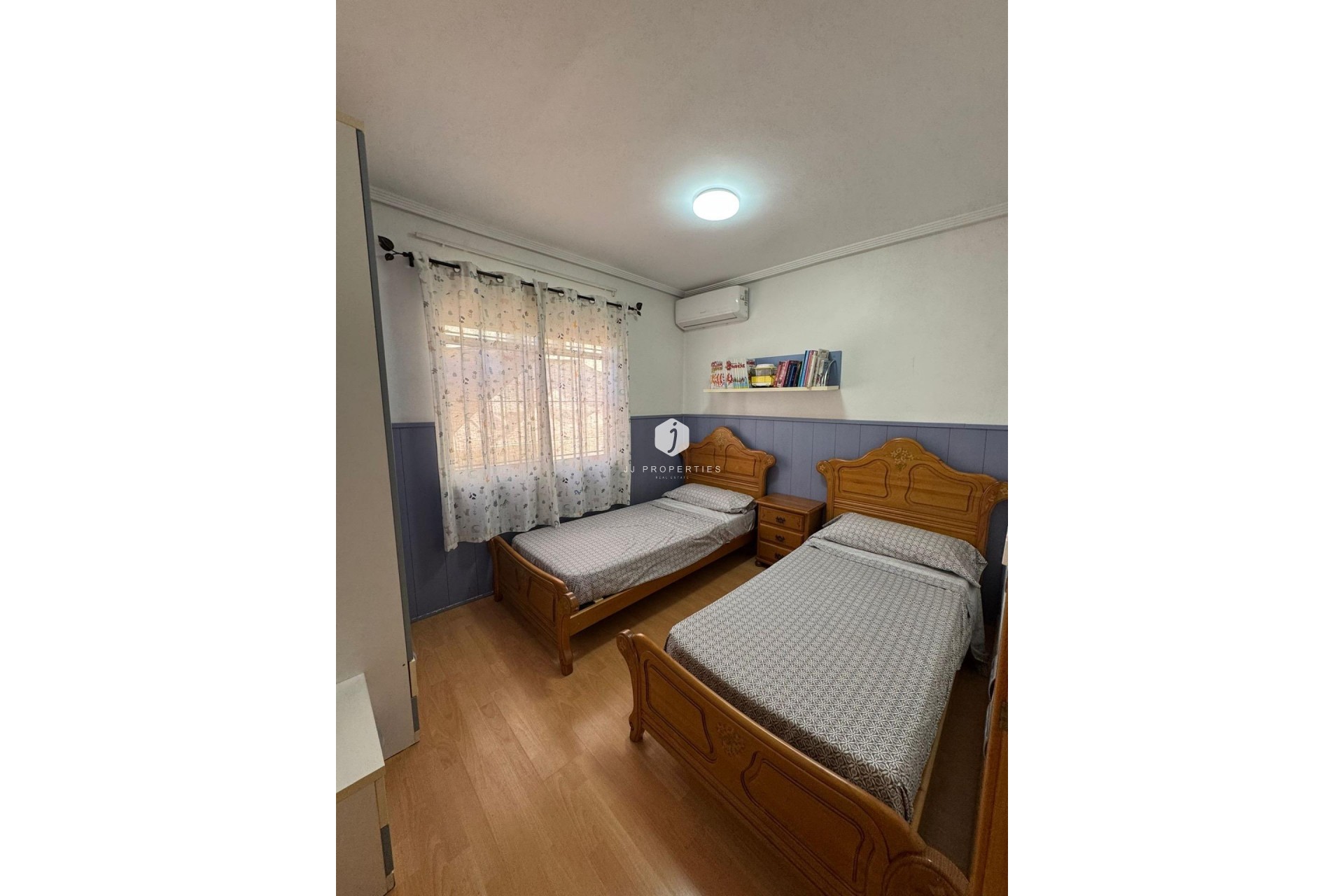 D'occasion - Villa -
Torrevieja - Los Balcones - Los Altos del Edén