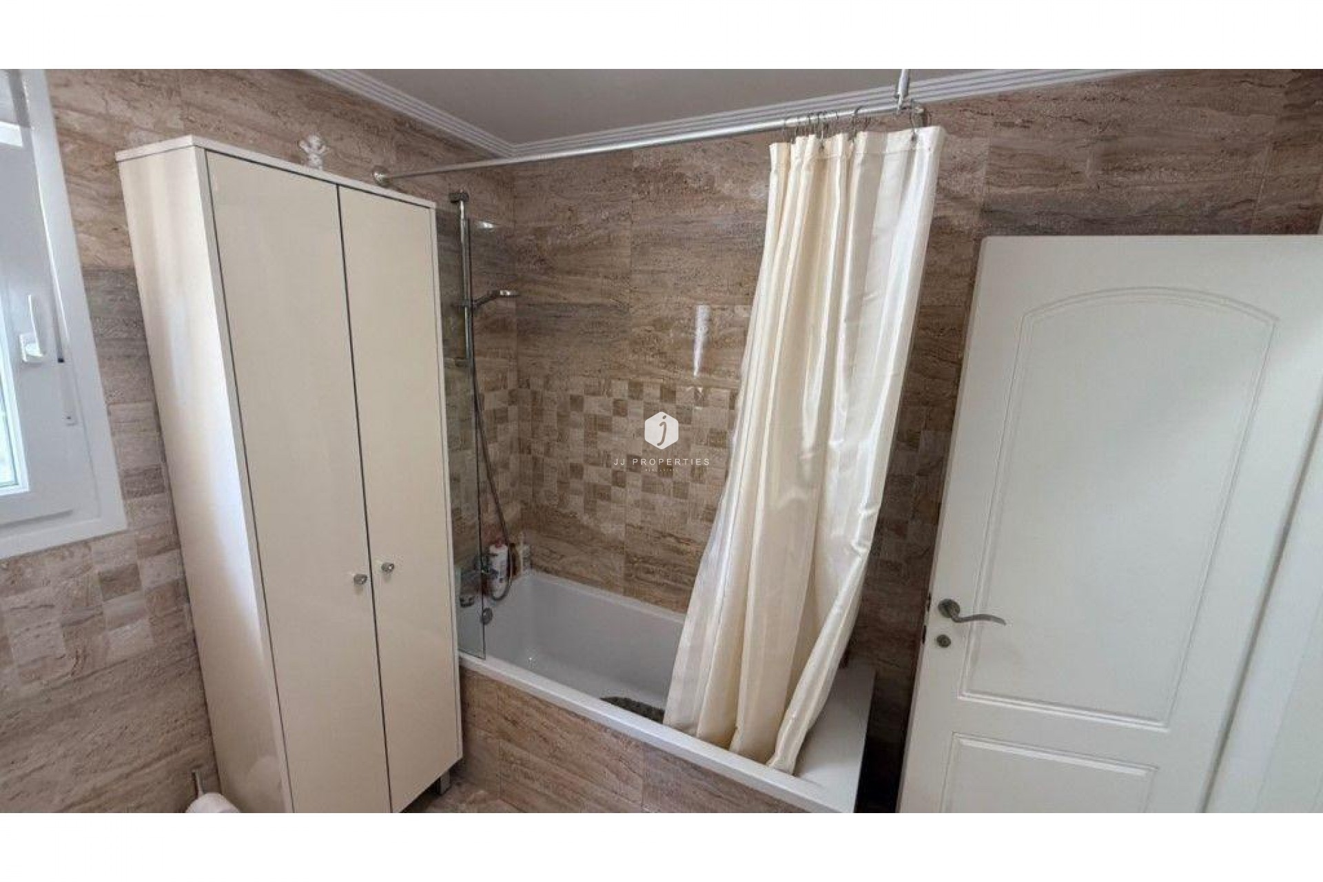 D'occasion - Villa -
Torrevieja - Los Balcones - Los Altos del Edén