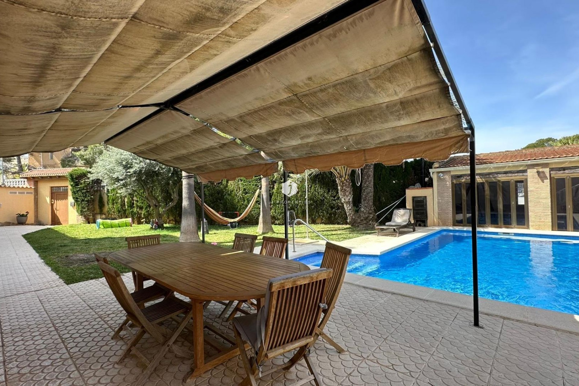 D'occasion - Villa -
Torrevieja - Los Balcones - Los Altos del Edén