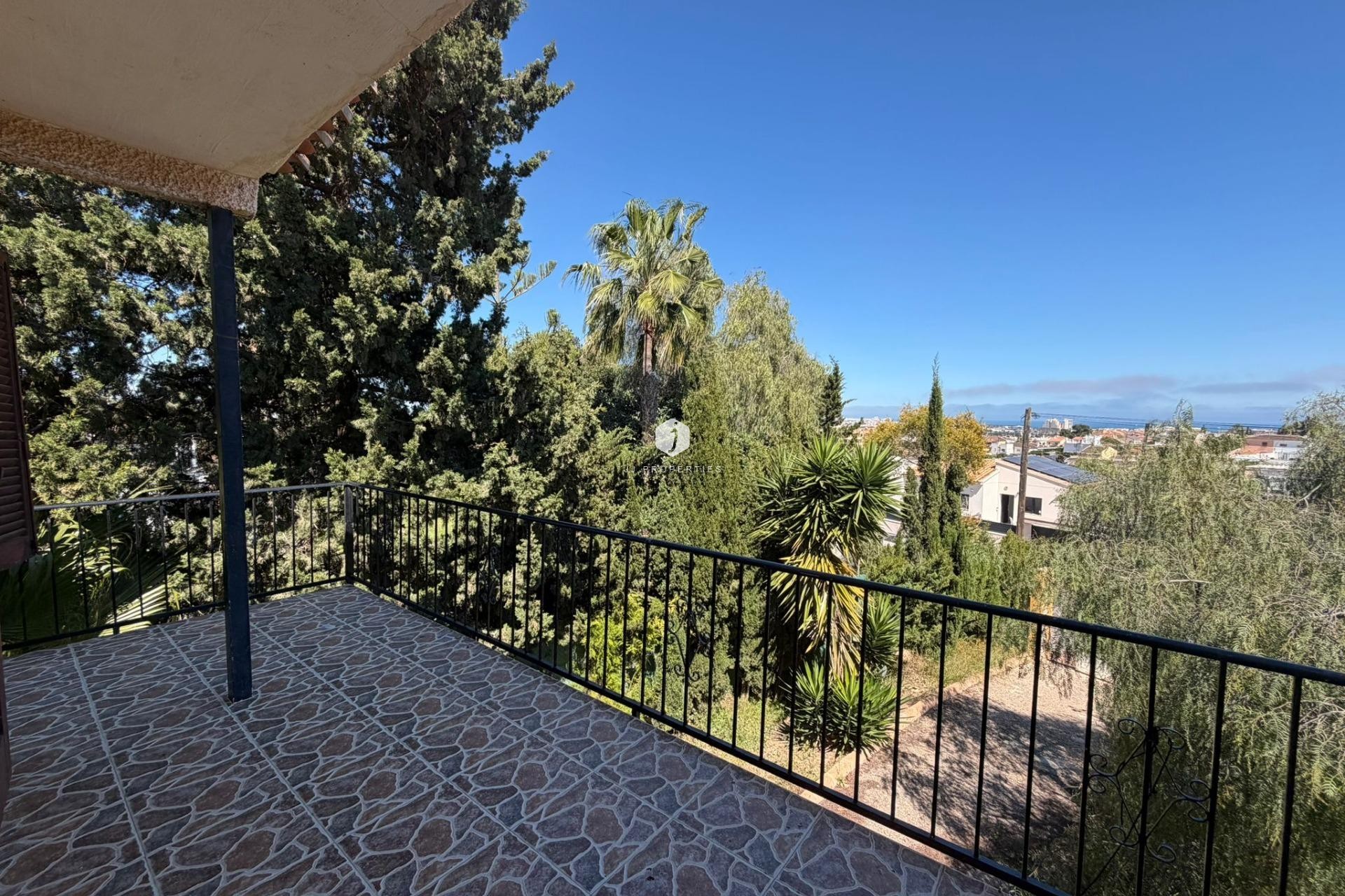 D'occasion - Villa -
Torrevieja - Los Balcones - Los Altos del Edén