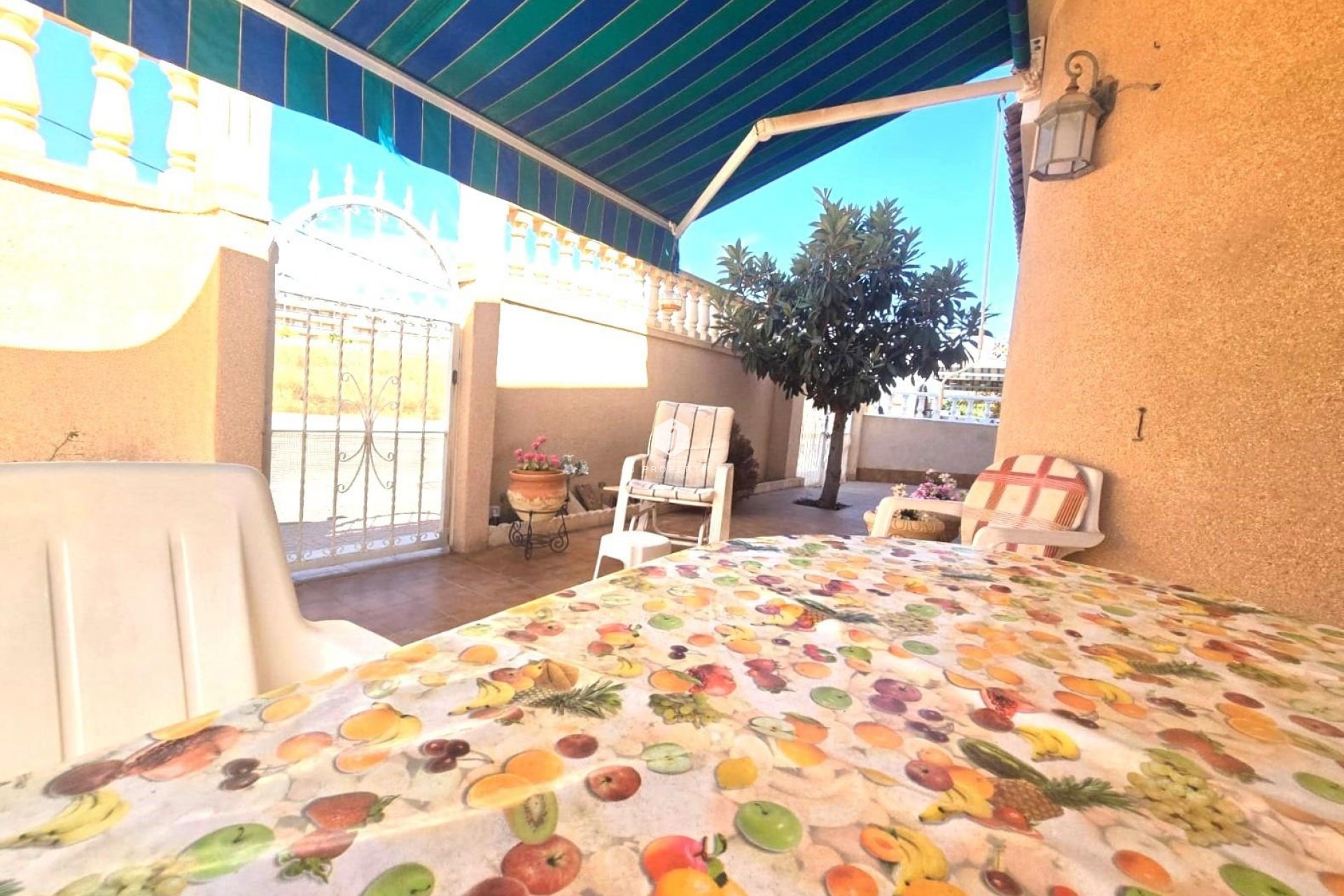 D'occasion - Villa -
Torrevieja - Los Balcones - Los Altos del Edén