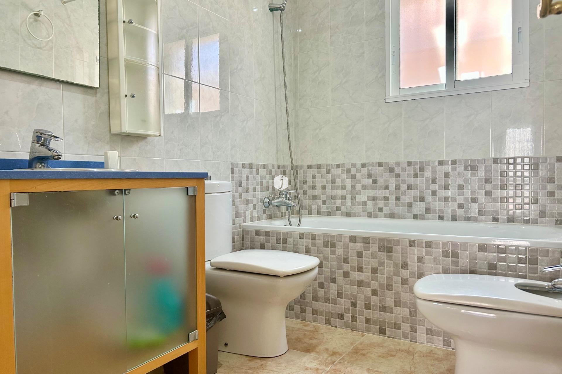 D'occasion - Villa -
Torrevieja - San luis