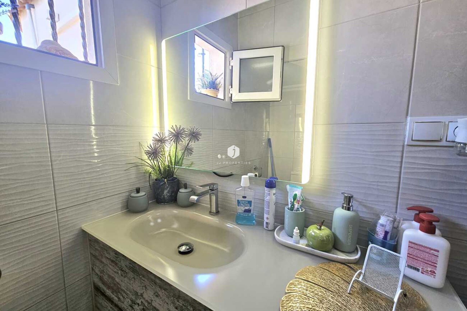 D'occasion - Villa -
Torrevieja - Torre Del Moro